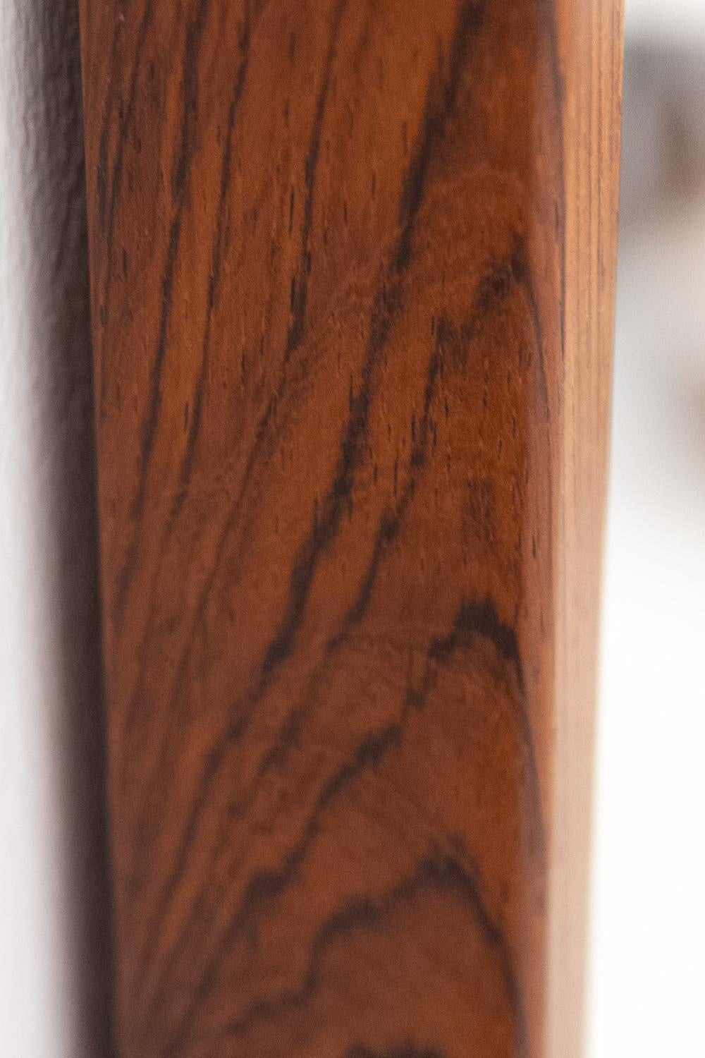 Specchio moderno danese in legno di palissandro di Kai Kristiansen per Aksel Kjersgaard, 1960. in vendita 7