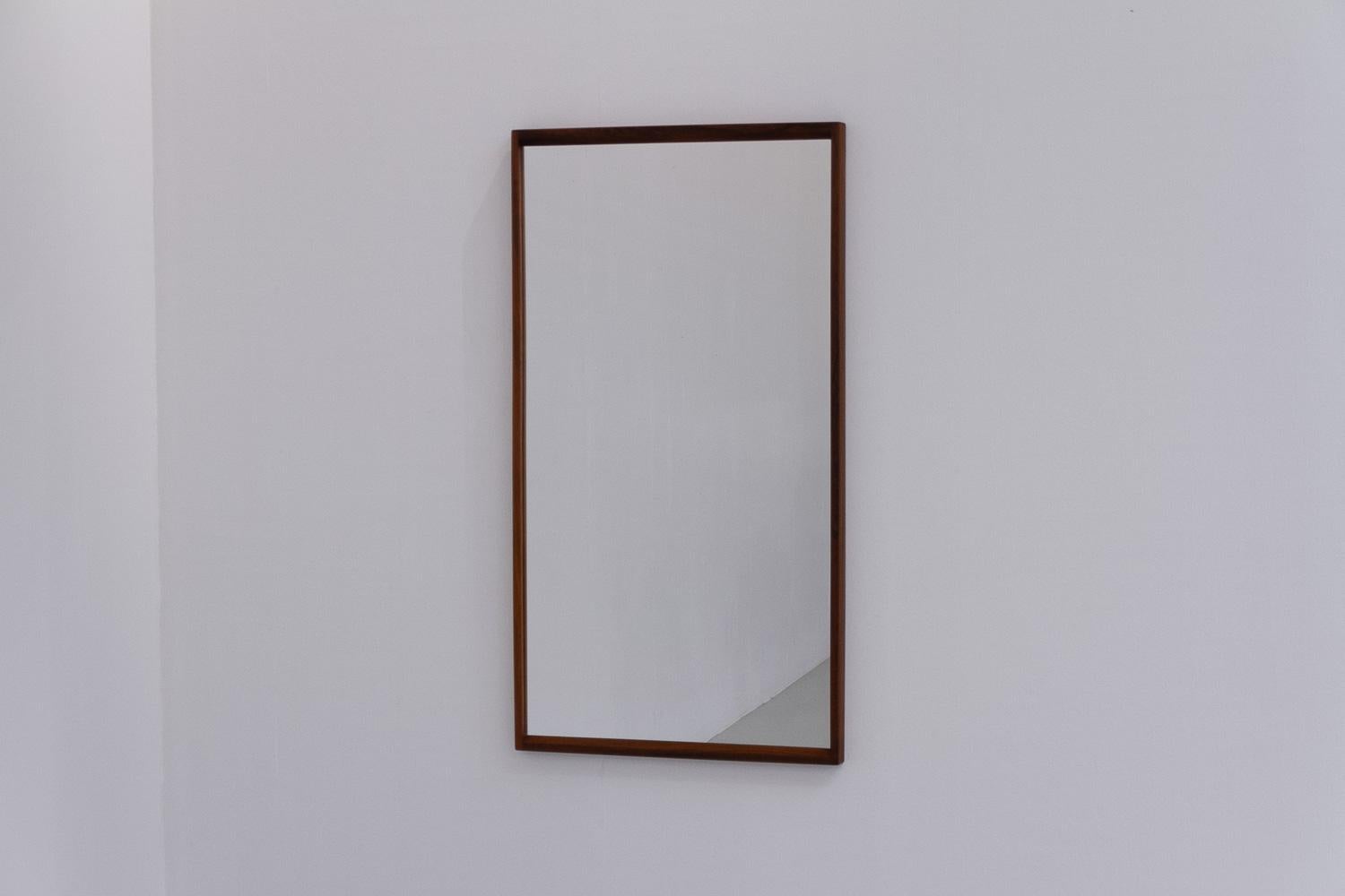 Specchio moderno danese in legno di palissandro di Kai Kristiansen per Aksel Kjersgaard, 1960. in vendita 8