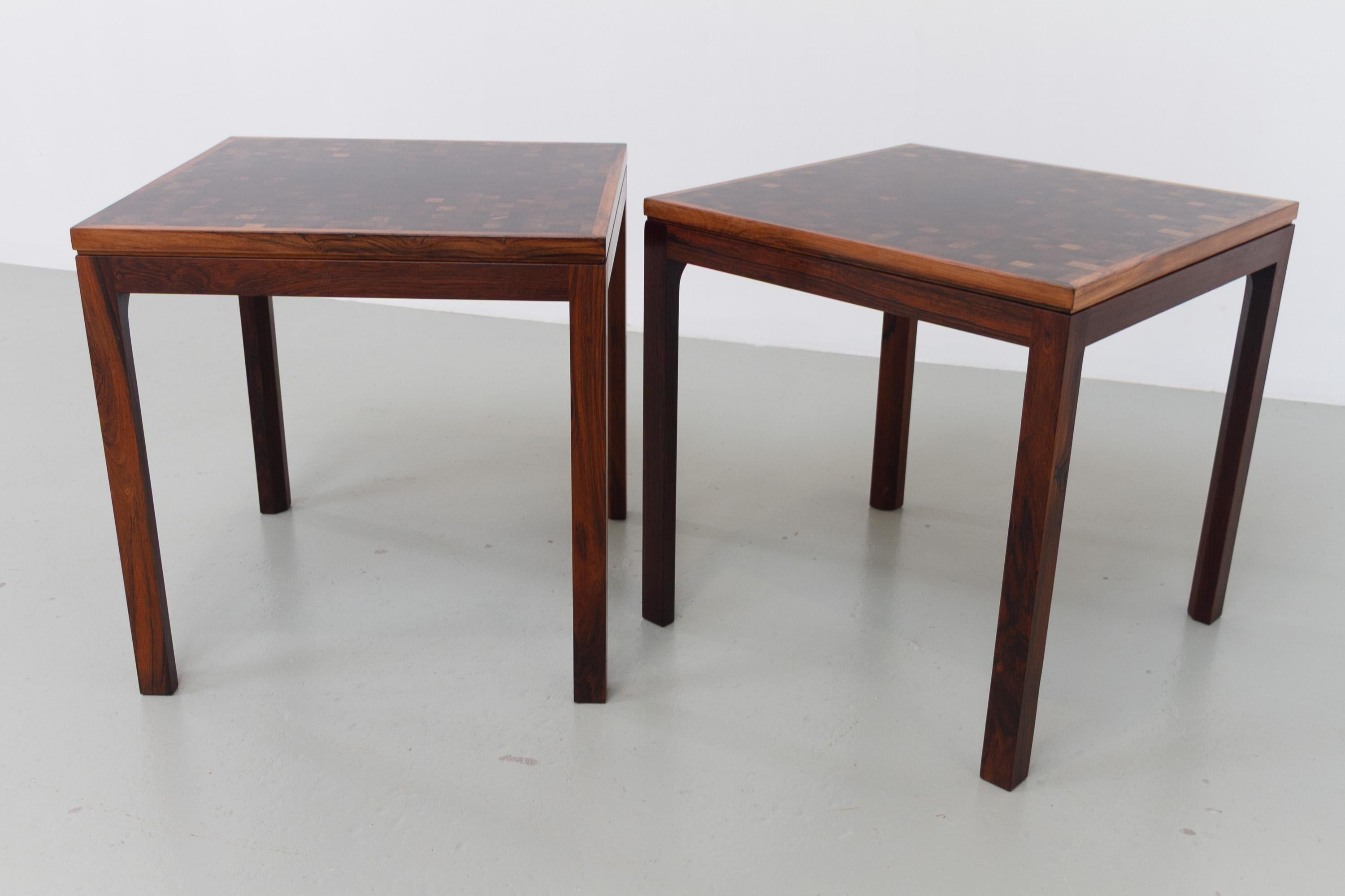 Tables d'appoint modernes danoises en mosaïque de bois de rose par Tranekær Danemark, années 1960. Ensemble de 2. en vente 4