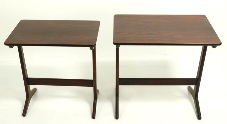 Nice 2 piece nest of Danish modern tables, designed by Erling Torvits for Heltborg Mobler. This was probably originally a nest of three, only two remain. The tables are in very good, clean, original condition, ready to use.