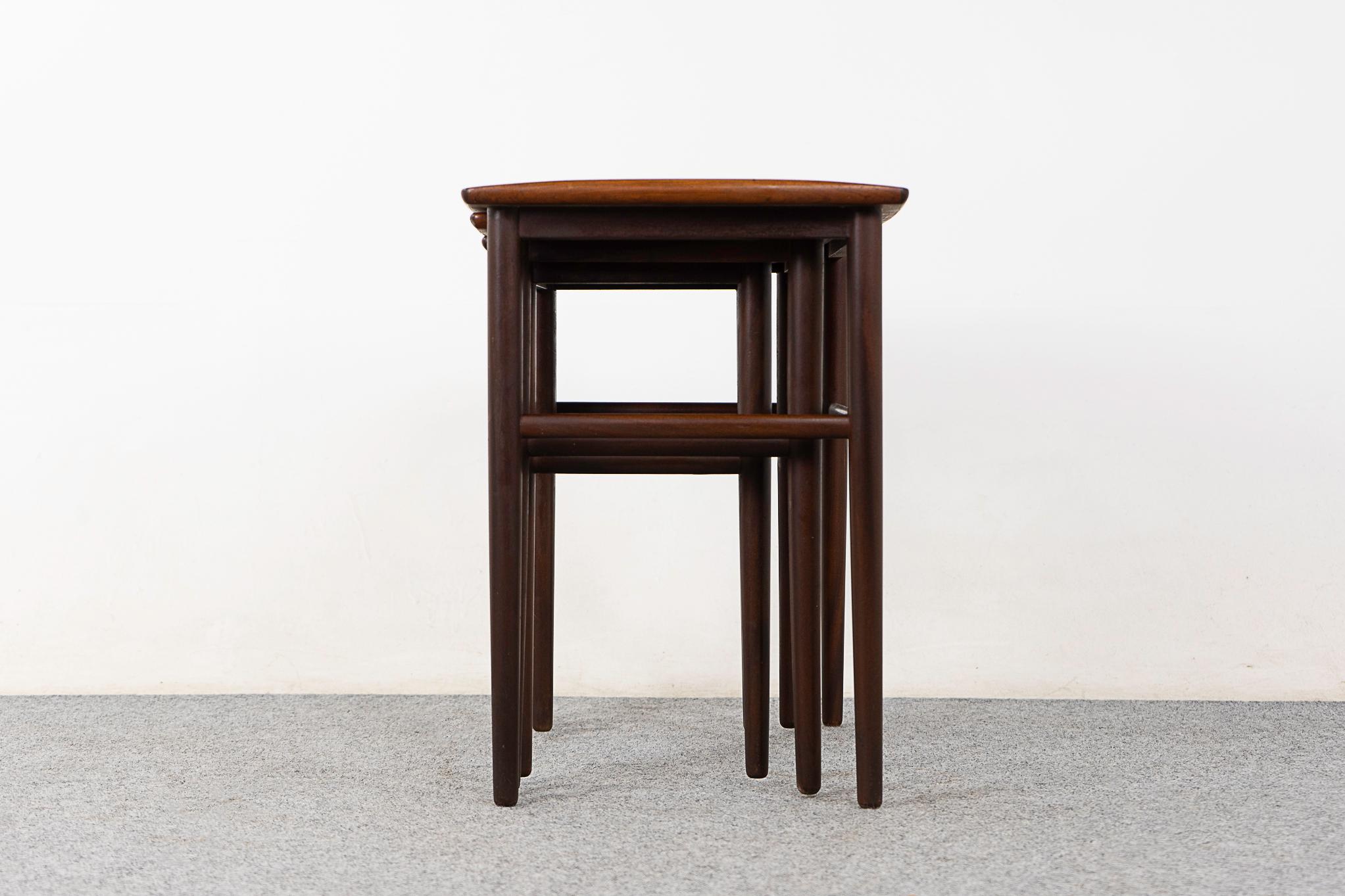 Danish Modern Rosewood Nesting Tables  For Sale 3