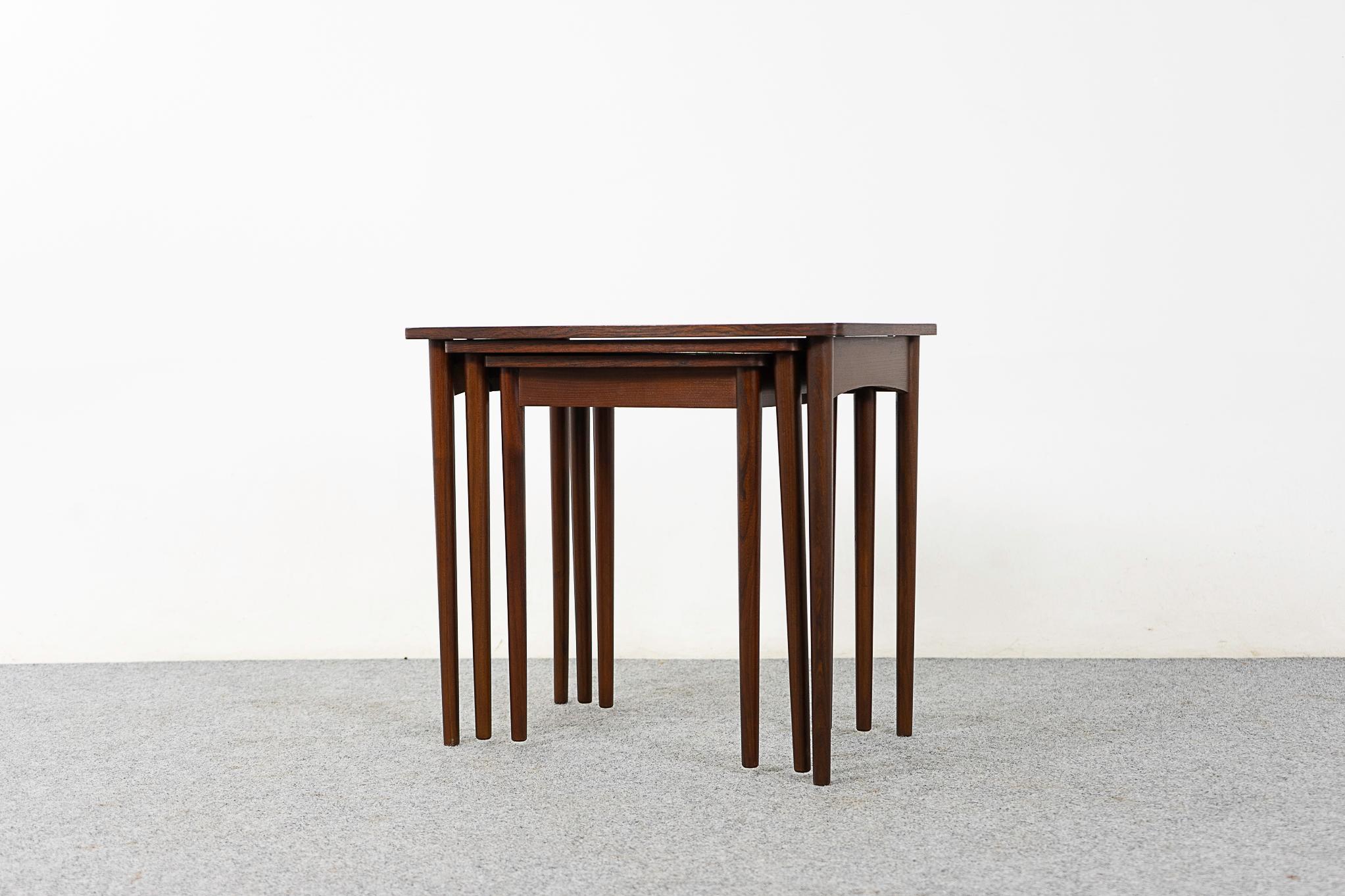 Danish Modern Rosewood Nesting Tables In Good Condition For Sale In VANCOUVER, CA