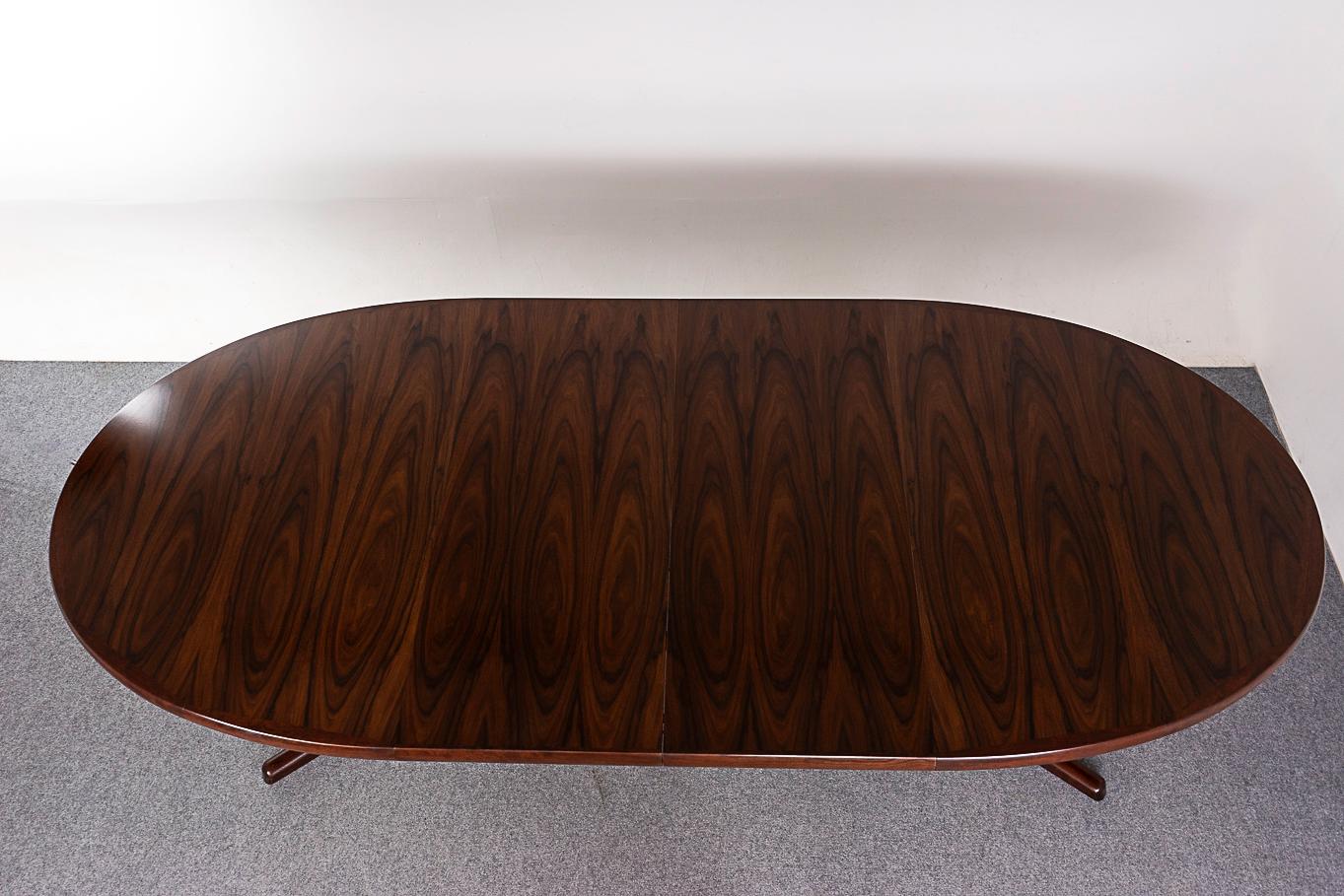 Danish Modern Rosewood Oval Dining Table 3