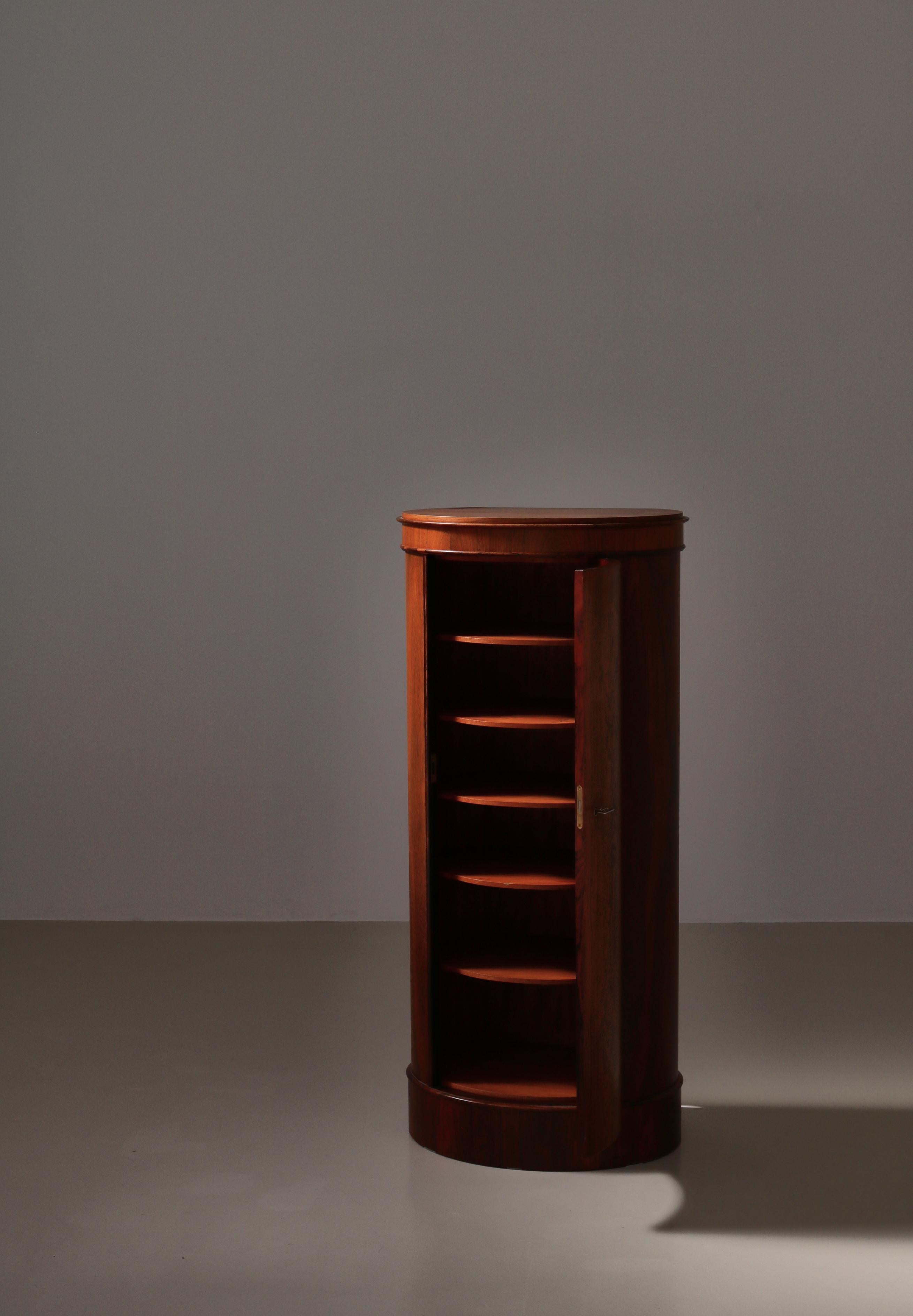 Danish Modern Rosewood Pedestal Cabinet by Johannes Sorth, Denmark, 1966 In Good Condition For Sale In Odense, DK