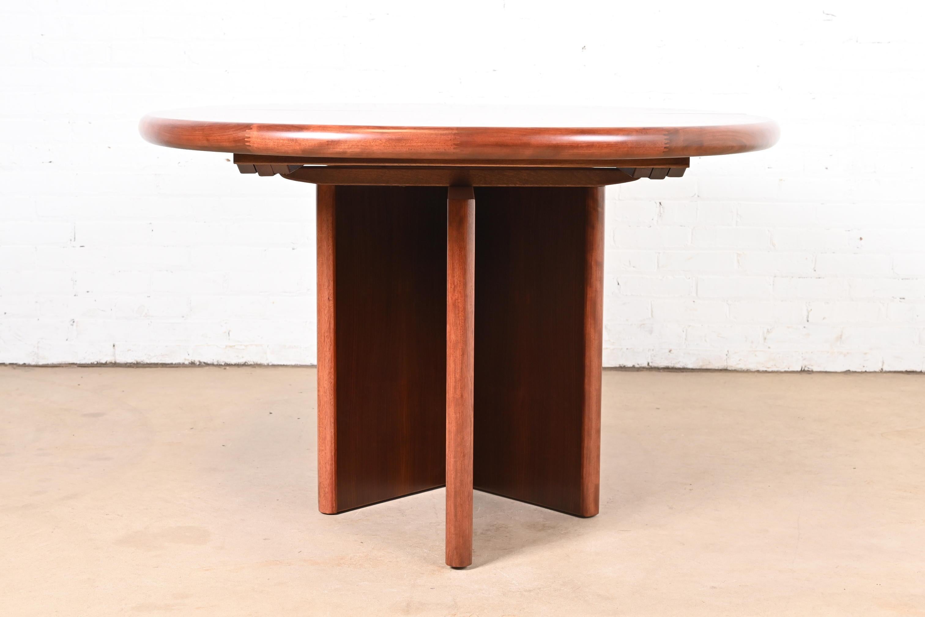 Mesa de comedor extensible con pedestal de palisandro de Ansager Mobler 5