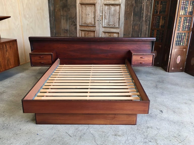 Danish Modern Rosewood Queen Size Bed with Floating Nightstands at