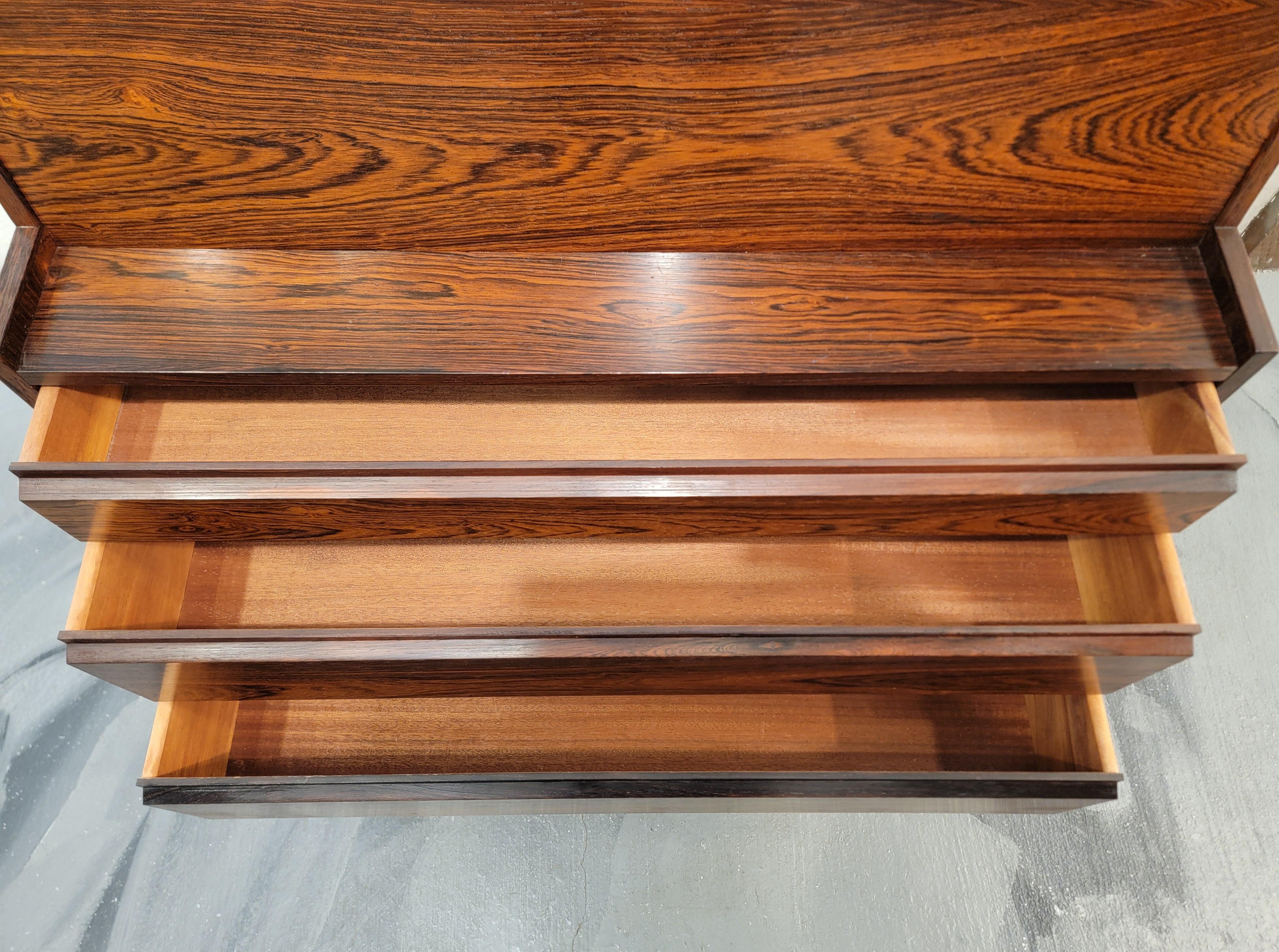 20ième siècle Secrétaire moderne danois en bois de rose en vente