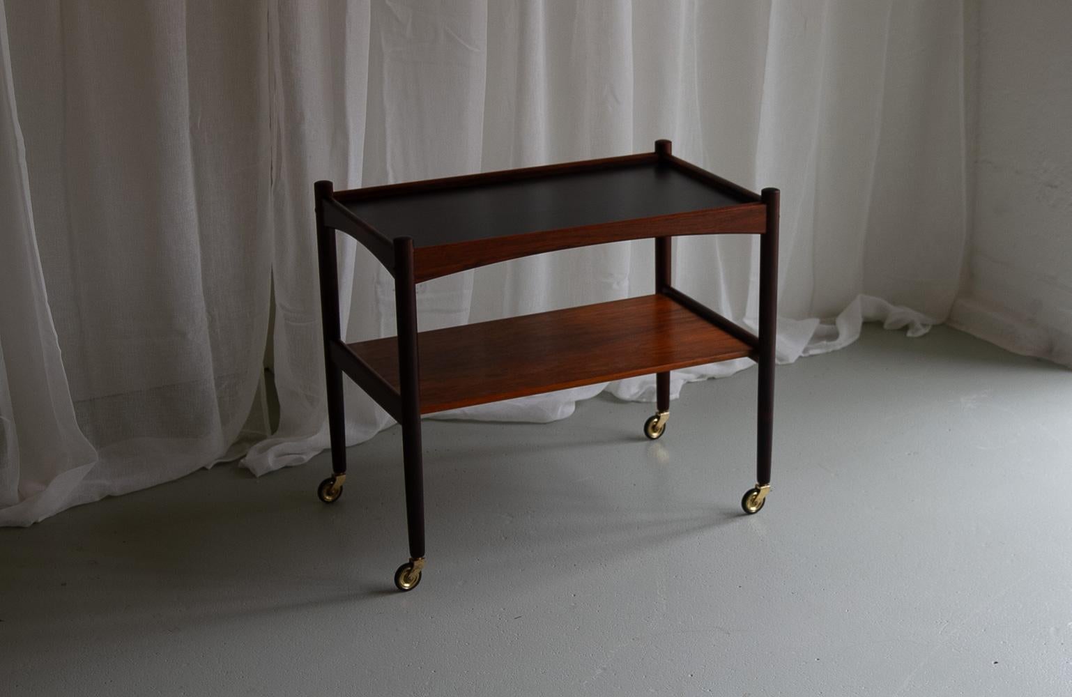 Danish Modern Rosewood Serving Trolley, 1960s. For Sale 4