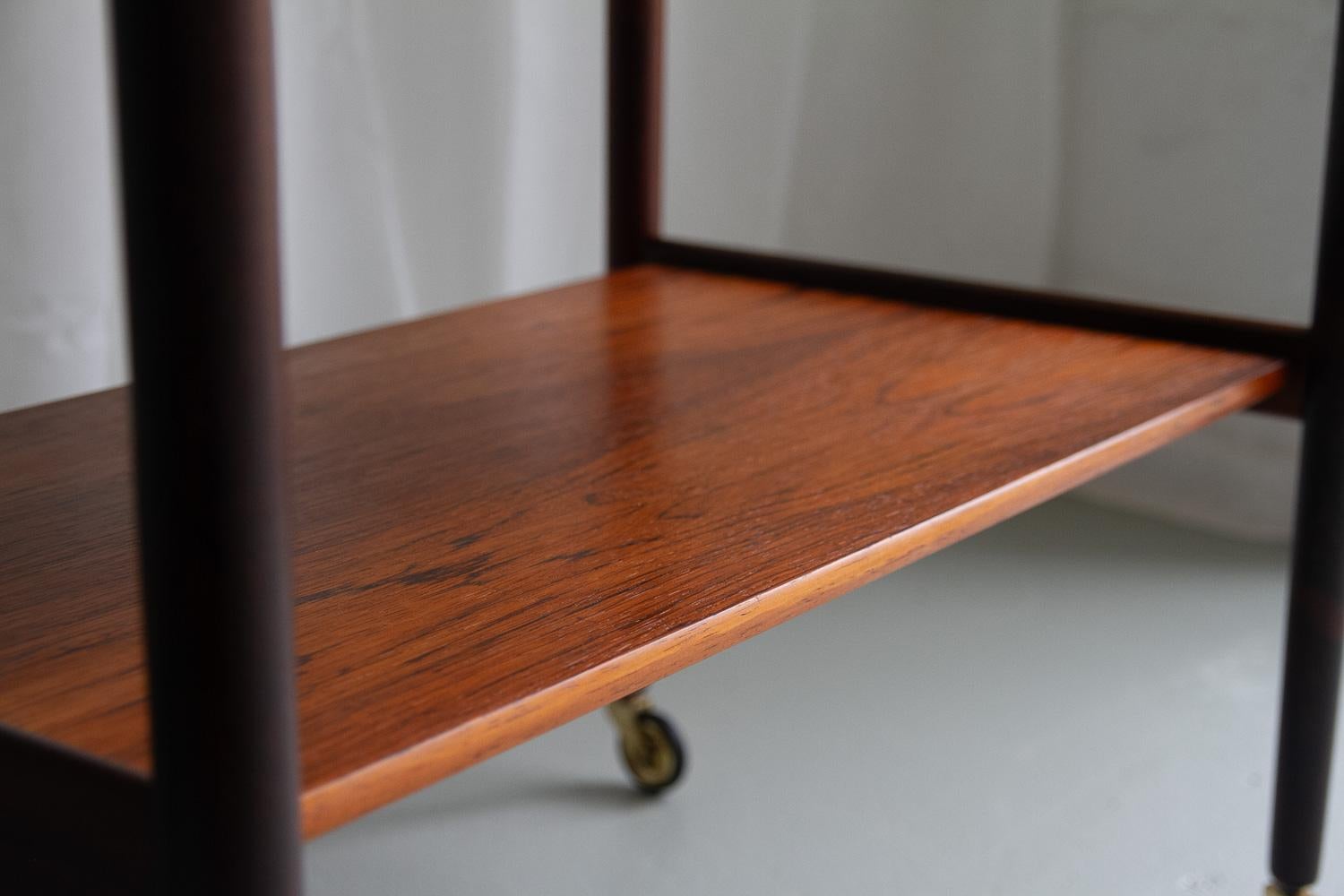 Mid-20th Century Danish Modern Rosewood Serving Trolley, 1960s. For Sale