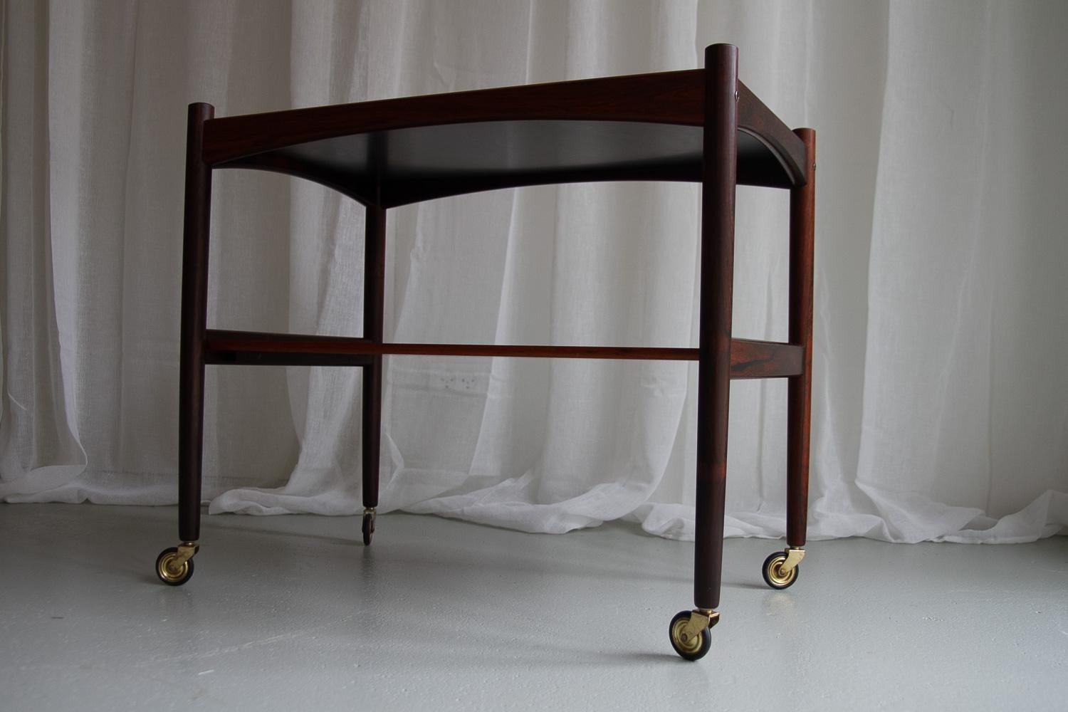 Danish Modern Rosewood Serving Trolley, 1960s. For Sale 1