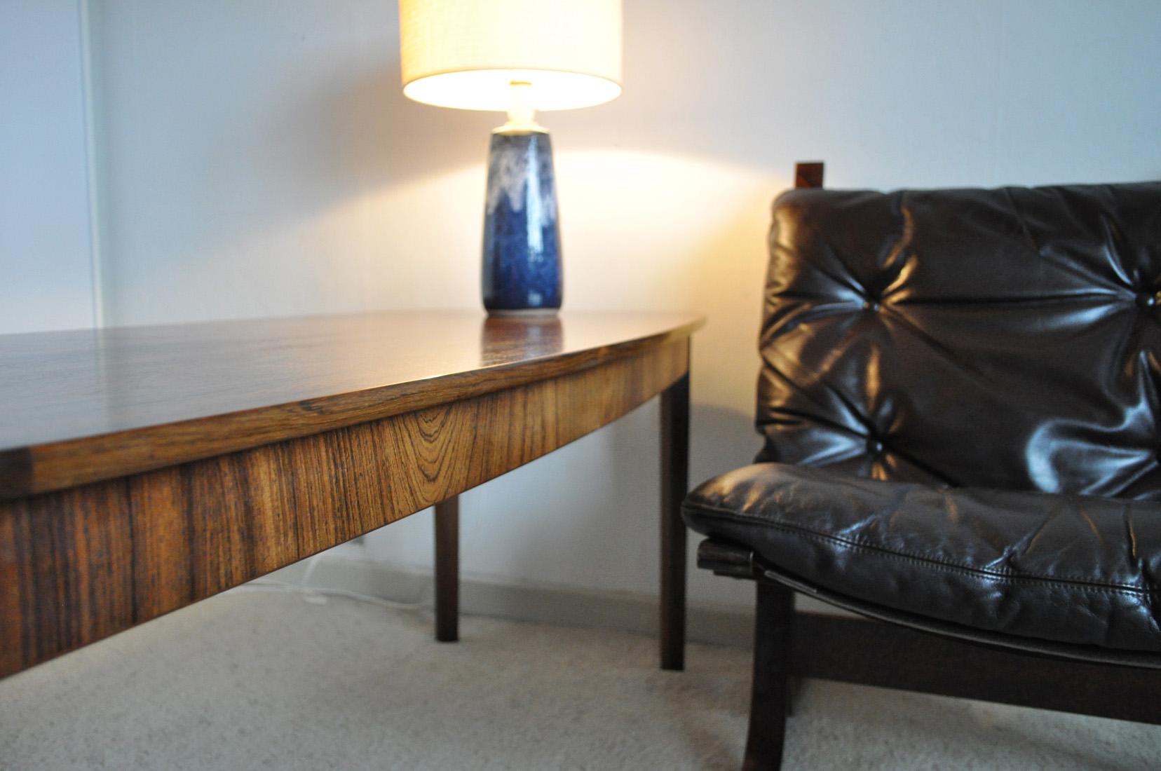 Danish Modern Rosewood Side or Coffee Table In Good Condition For Sale In Vordingborg, DK