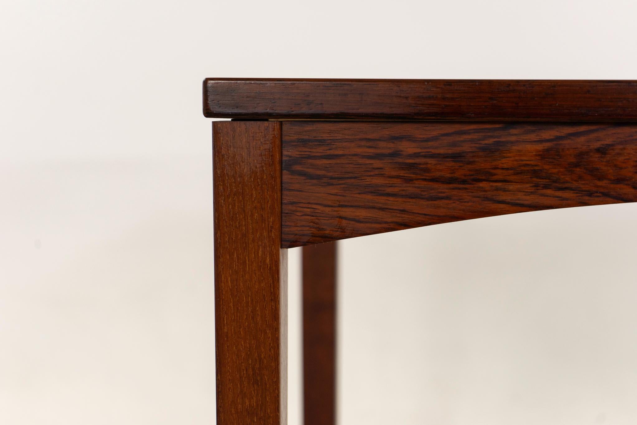 Dänischer Moderner Palisander Beistelltisch (Skandinavische Moderne) im Angebot