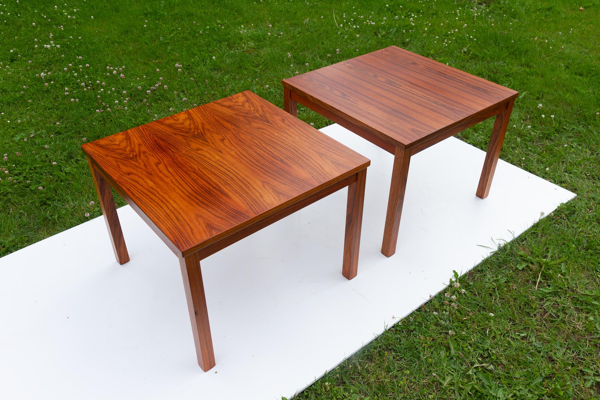 Tables d'appoint danoises modernes en bois de rose, années 1960, lot de 2 en vente 9