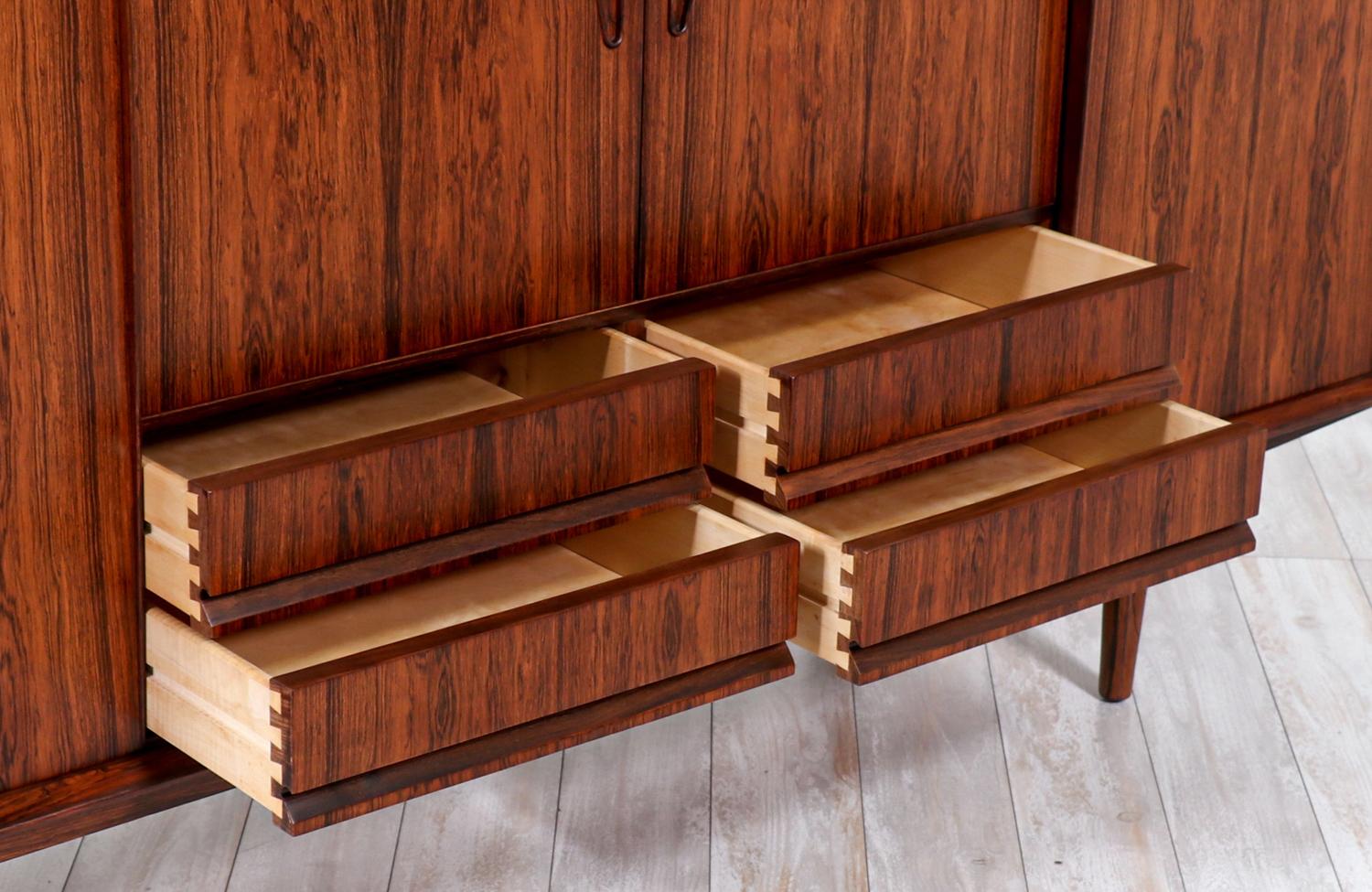 Danish Modern Rosewood Sideboard Credenza 1