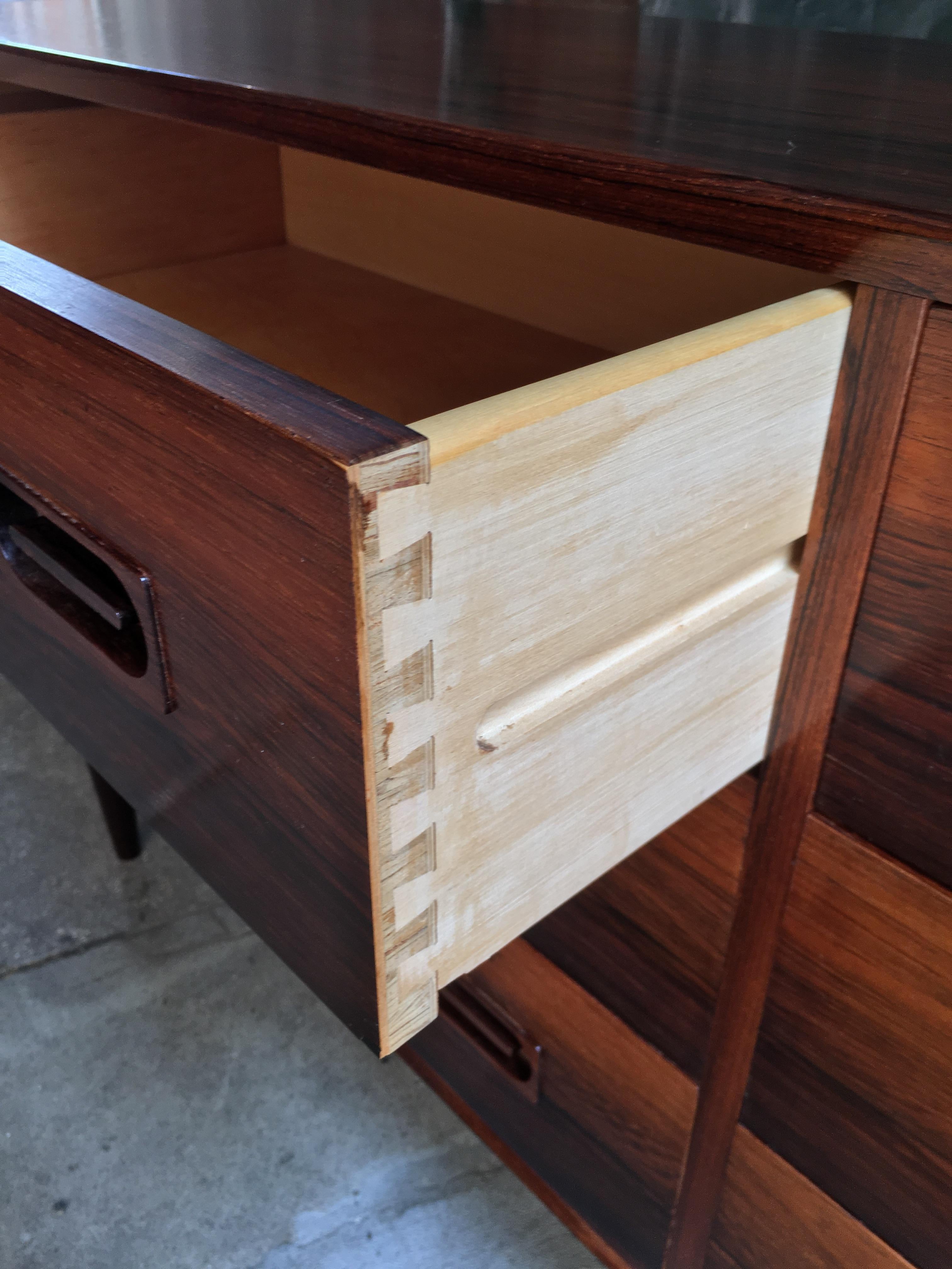 Danish Modern Rosewood Six-Drawer Dresser 10