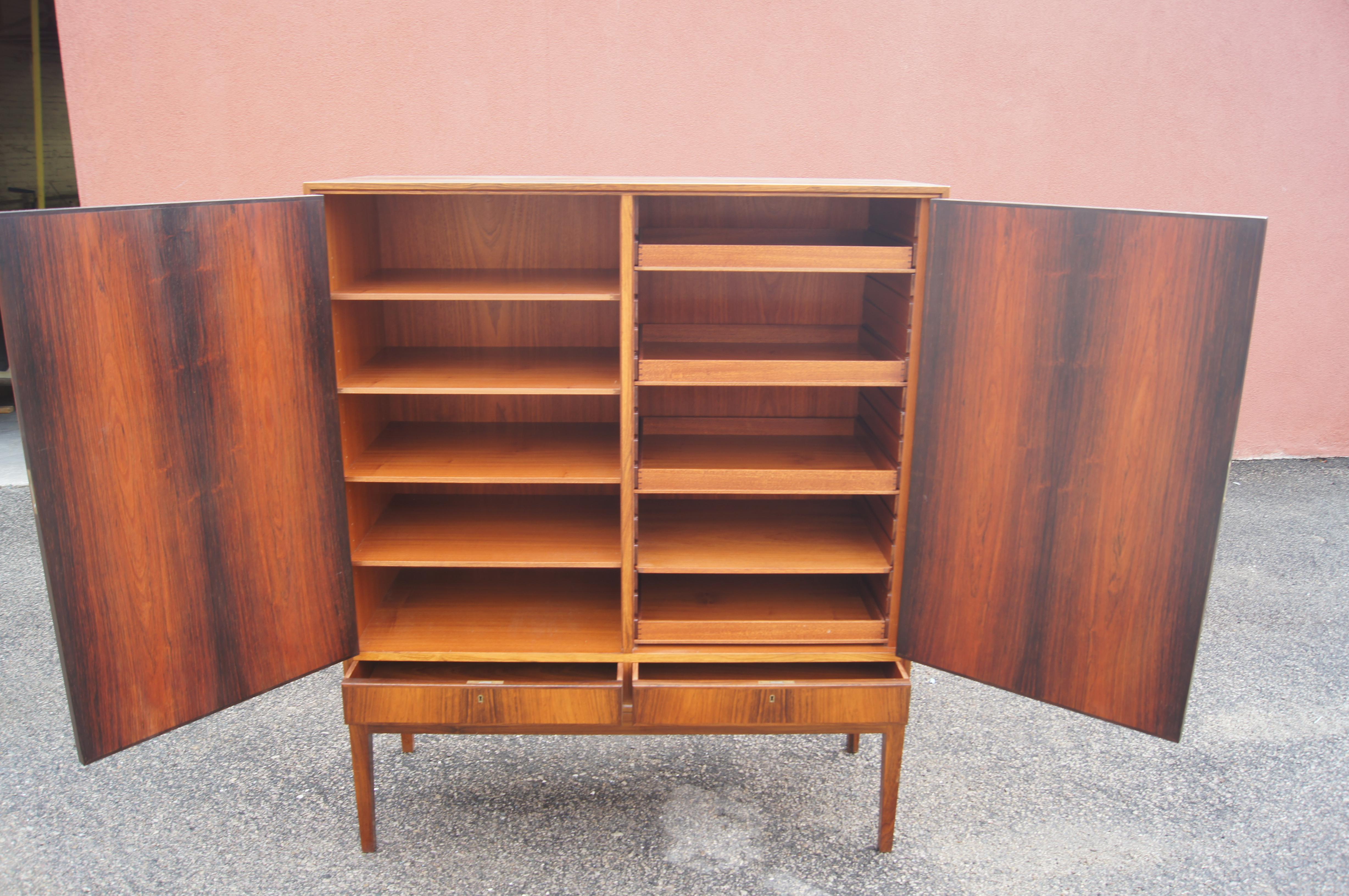 Danish Modern Rosewood Two-Door Cabinet In Good Condition For Sale In Dorchester, MA