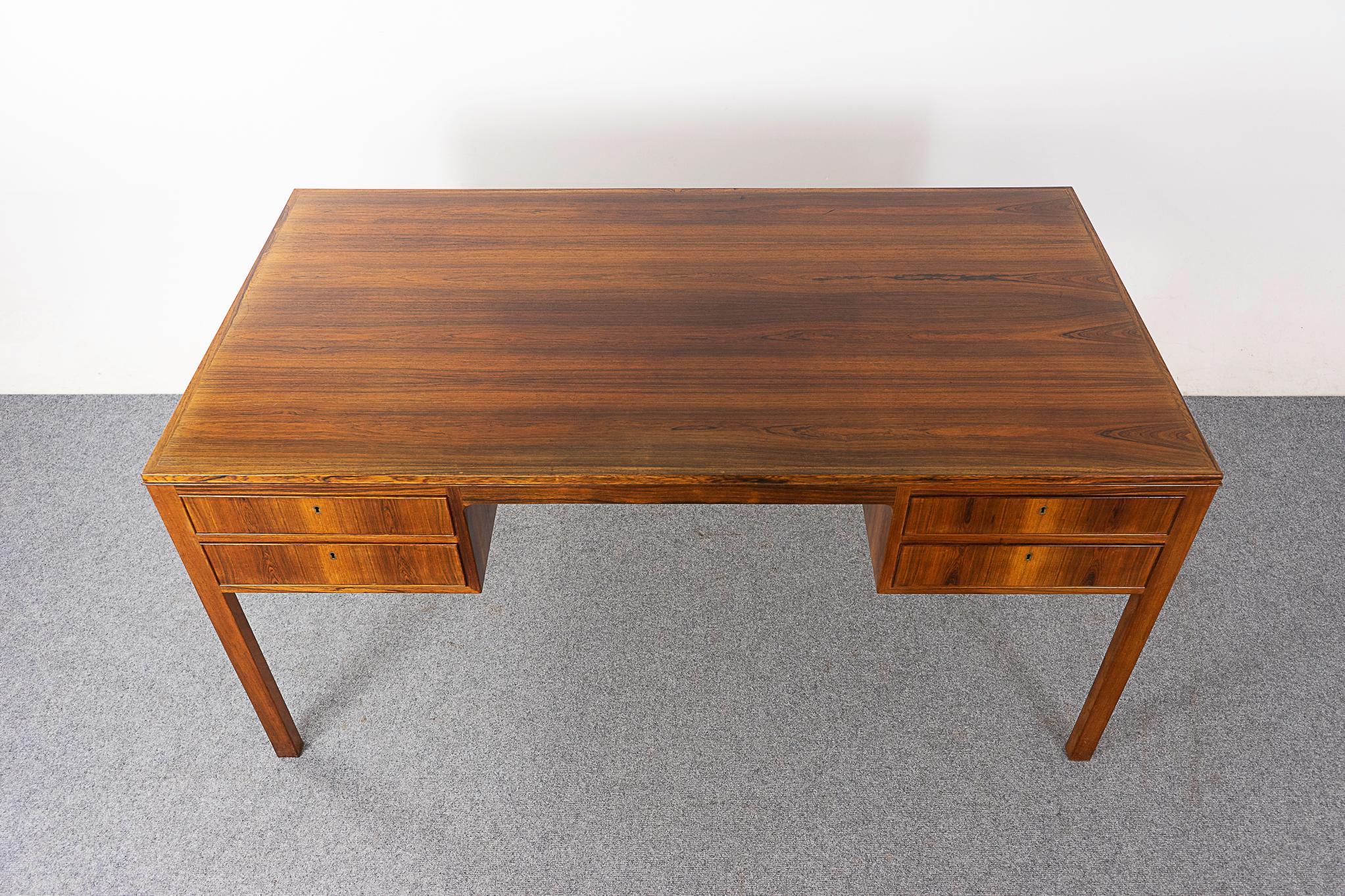 Danish Modern Rosewood Writing Desk In Good Condition For Sale In VANCOUVER, CA