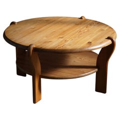 Danish Modern Round Coffee Table in Solid Pine, Rainer Daumiller Style, 1970s