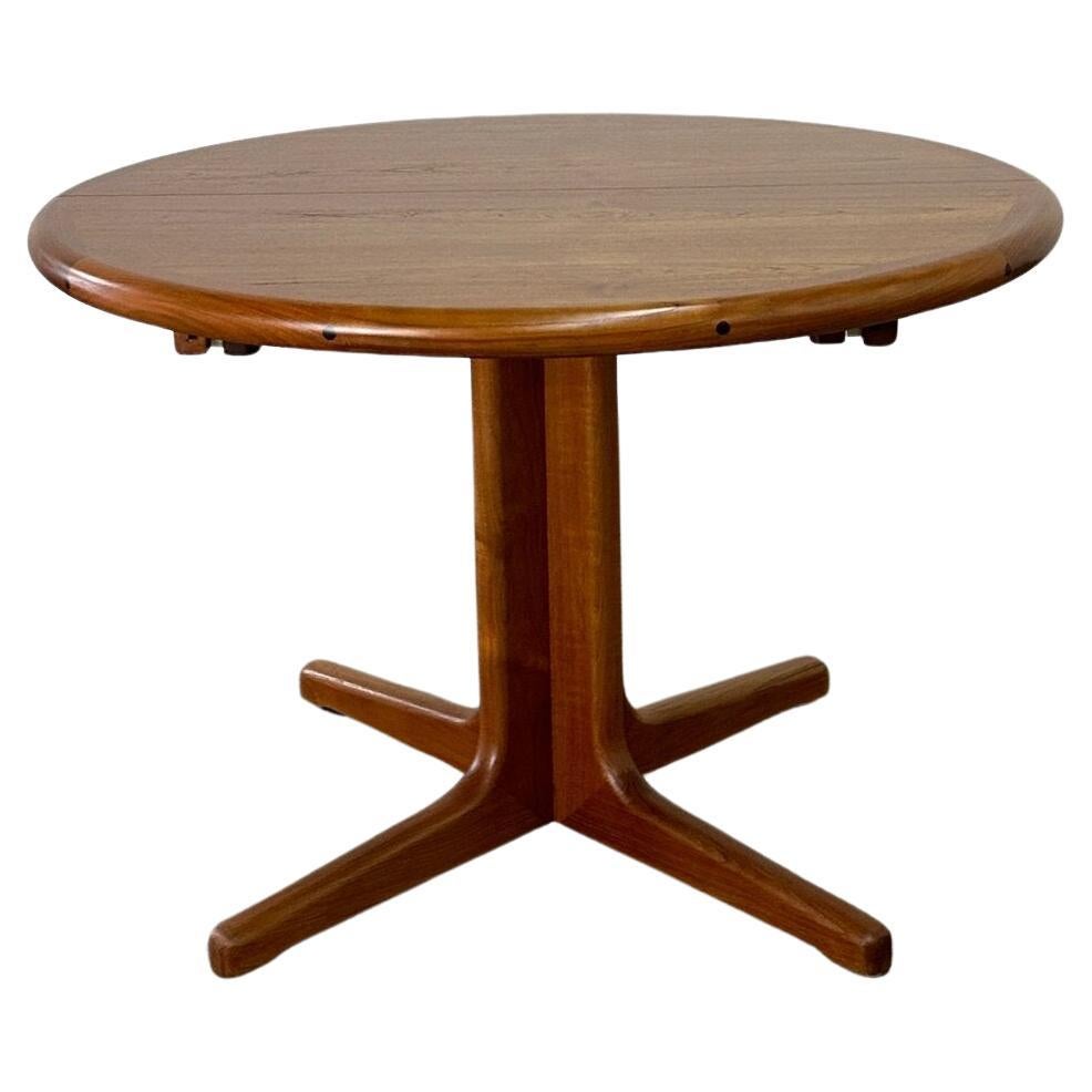 Danish Modern Round Dining table