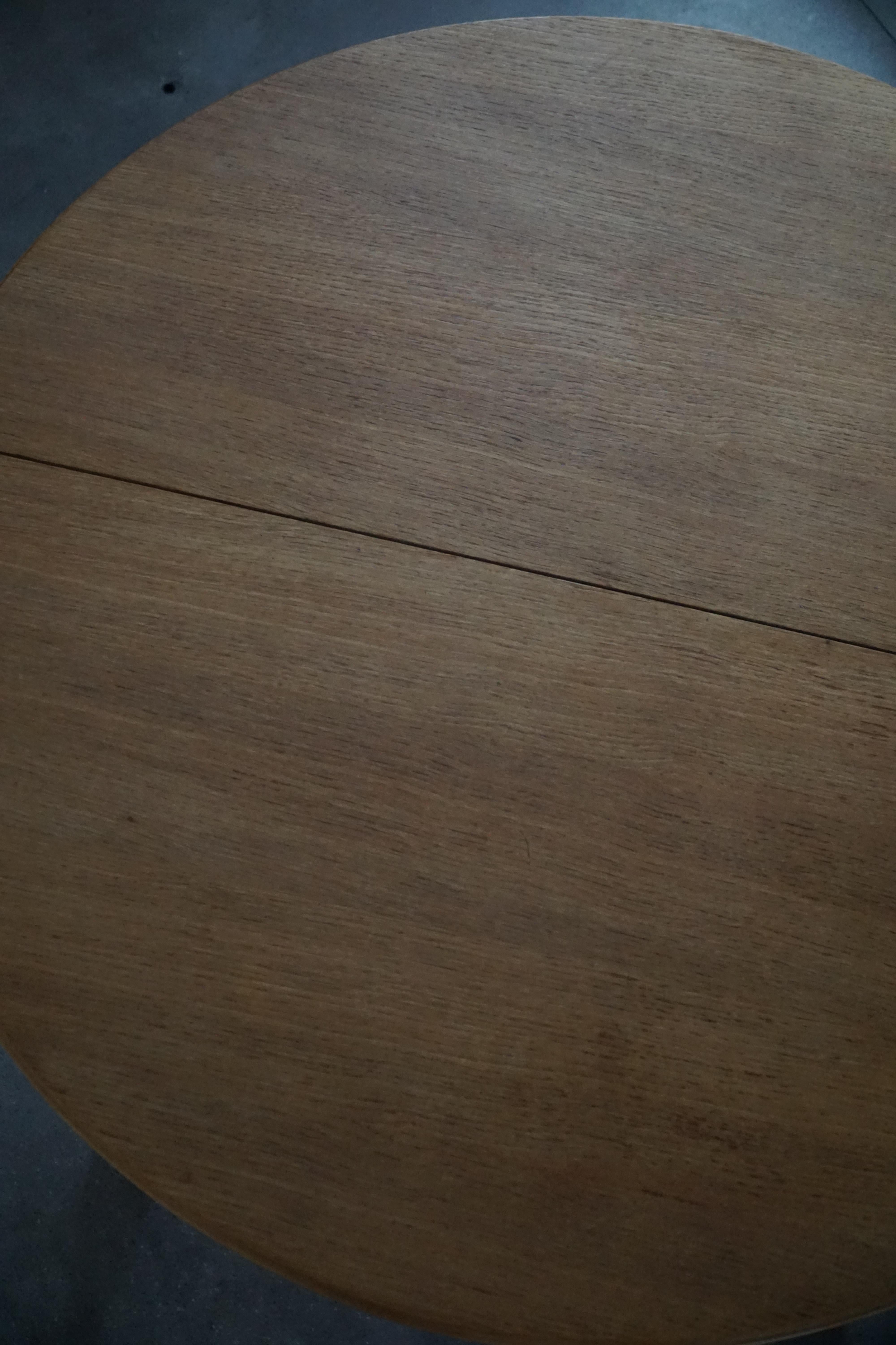 Danish Modern, Round Dining Table in Oak with Extension, Mid Century, 1960s For Sale 10