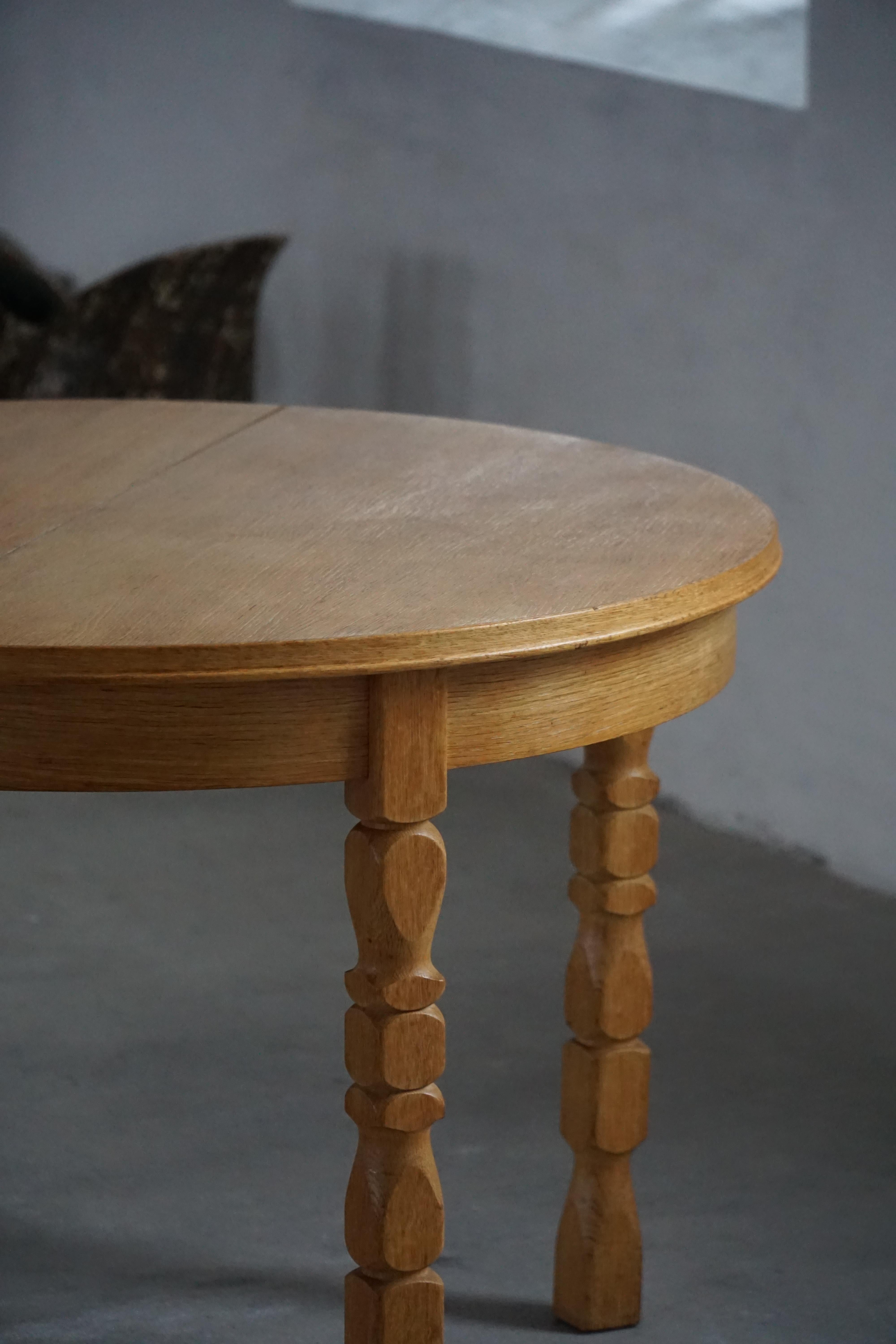 Danish Modern, Round Dining Table in Oak with Extension, Mid Century, 1960s For Sale 3