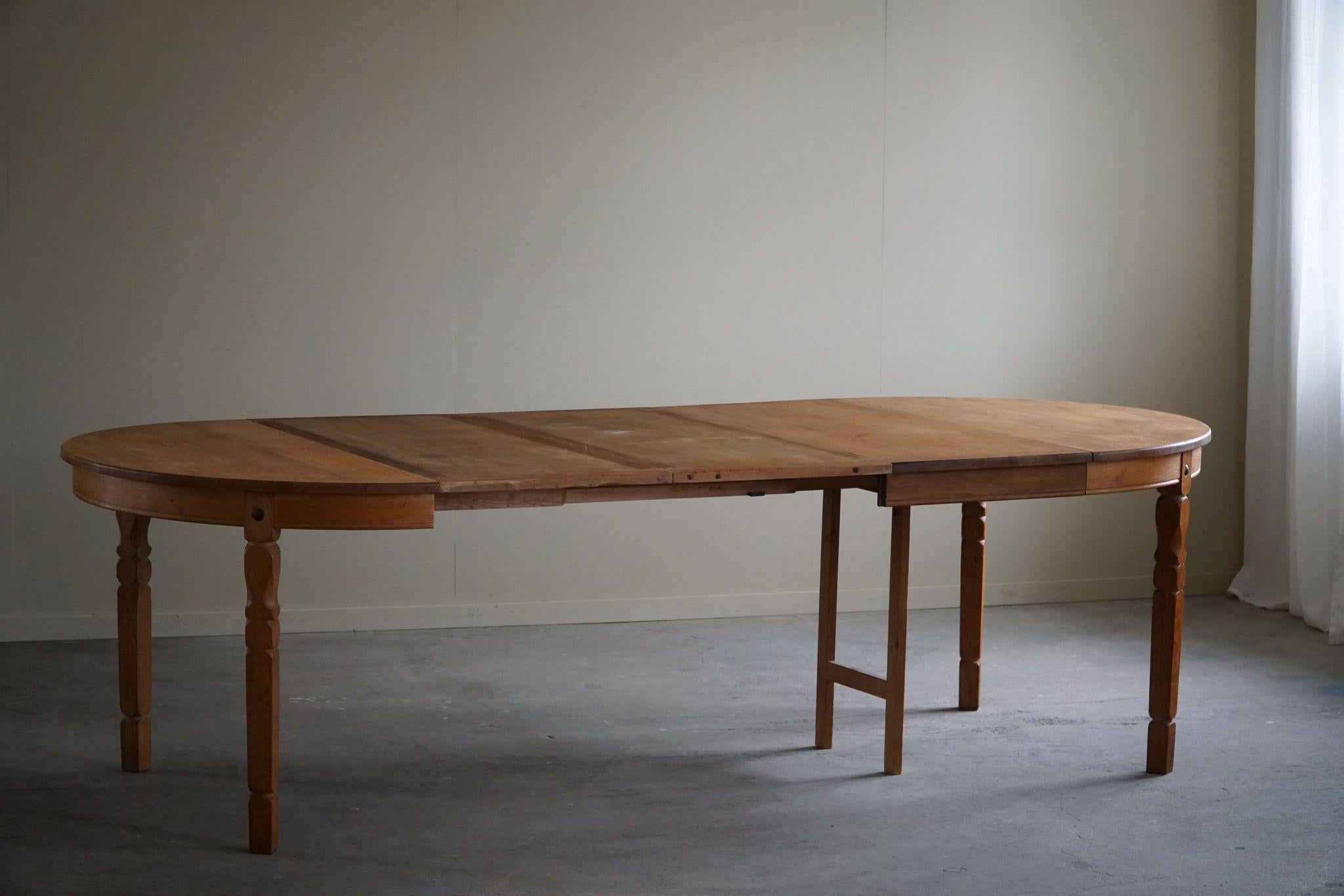 Mesa de Comedor Redonda de Roble con Extensiones, Moderna Danesa, Mediados del Siglo XX, 1960 4