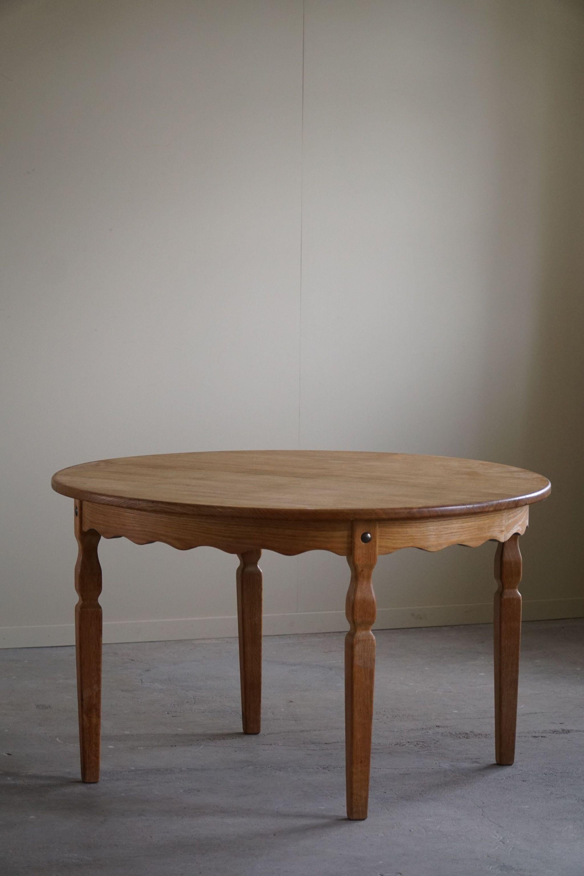 Danish Modern, Round Dining Table in Oak with Two Extensions, Mid Century, 1960s For Sale 5