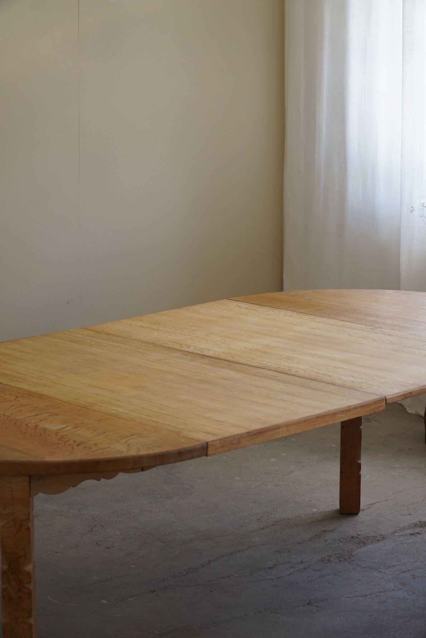 Danish Modern, Round Dining Table in Oak with Two Extensions, Mid Century, 1960s 5