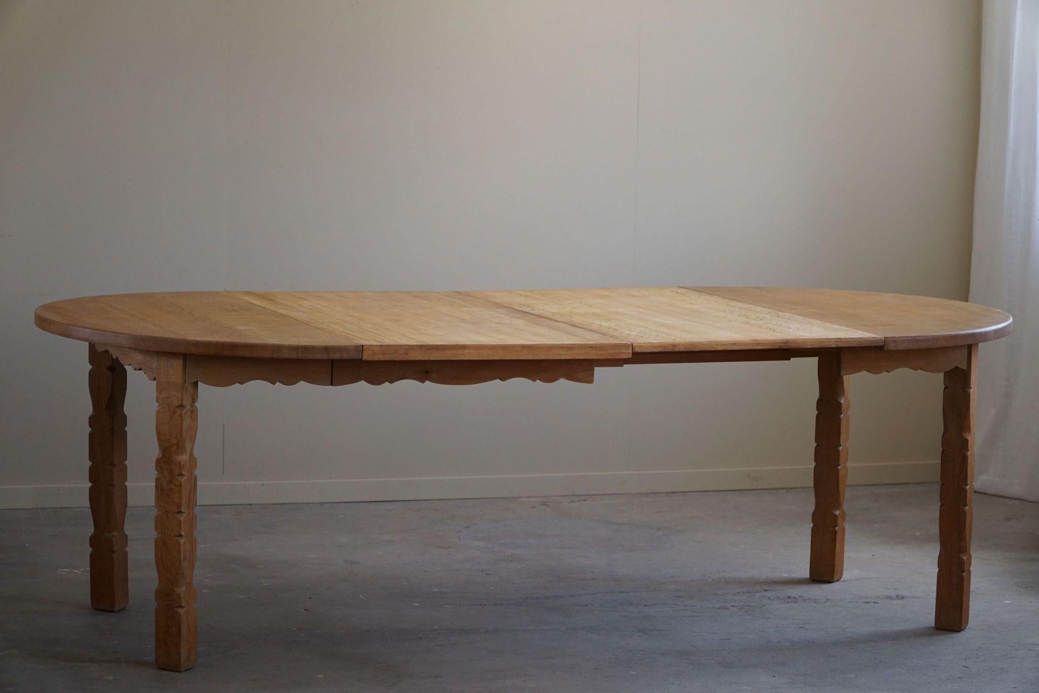 Danish Modern, Round Dining Table in Oak with Two Extensions, Mid Century, 1960s 6