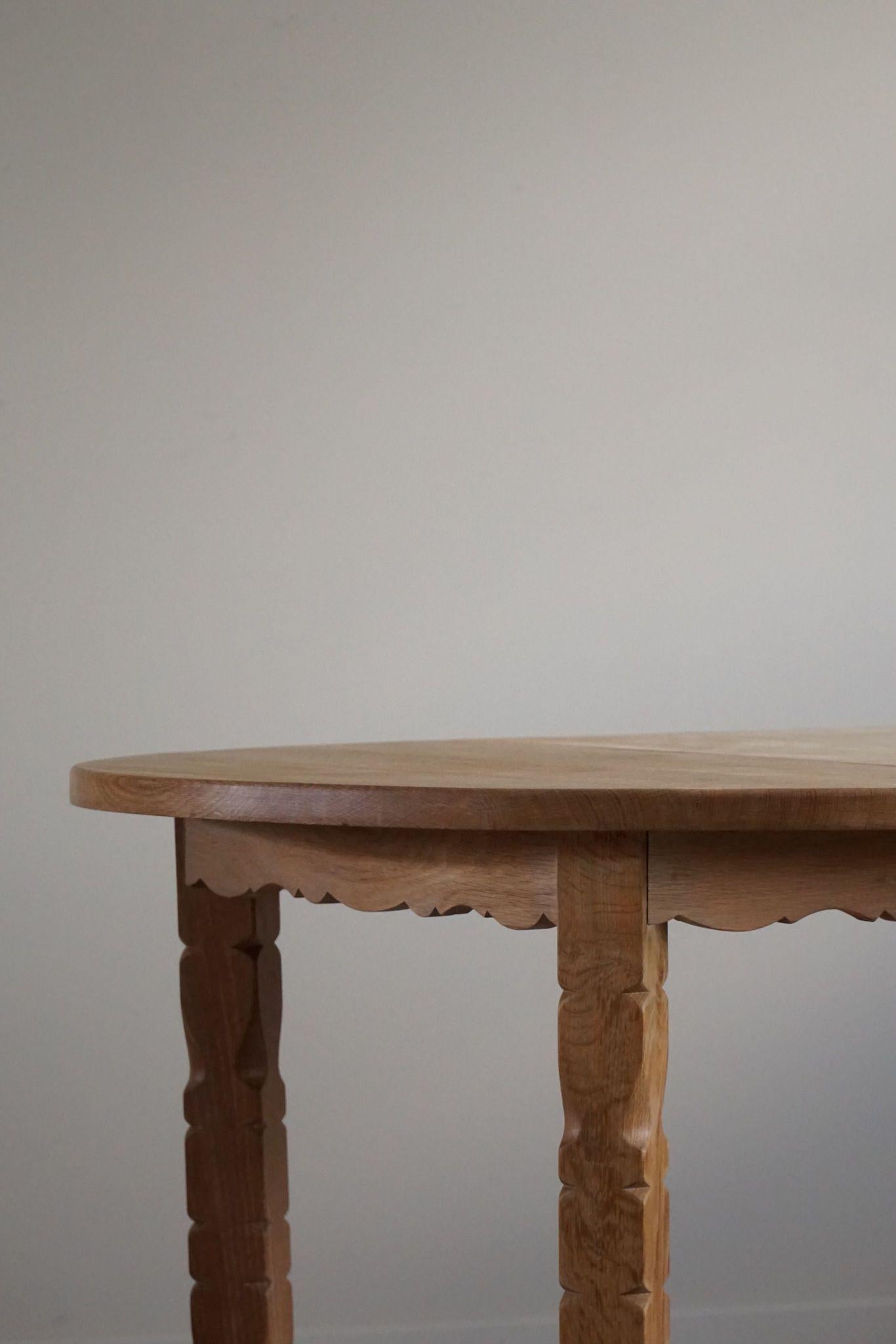 Danish Modern, Round Dining Table in Oak with Two Extensions, Mid Century, 1960s 8