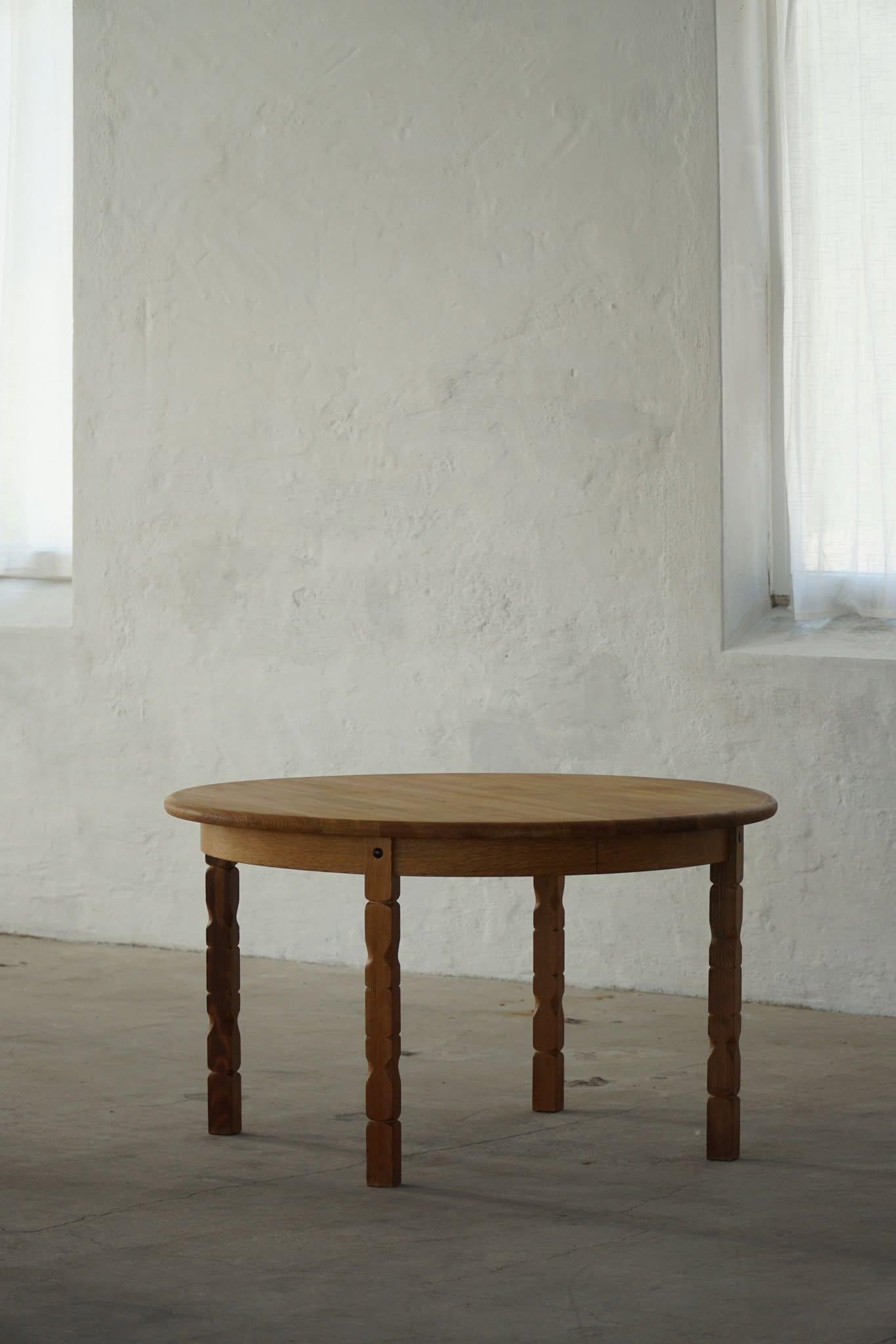 Danish Modern, Round Dining Table in Oak with Two Extensions, Mid Century, 1960s For Sale 8