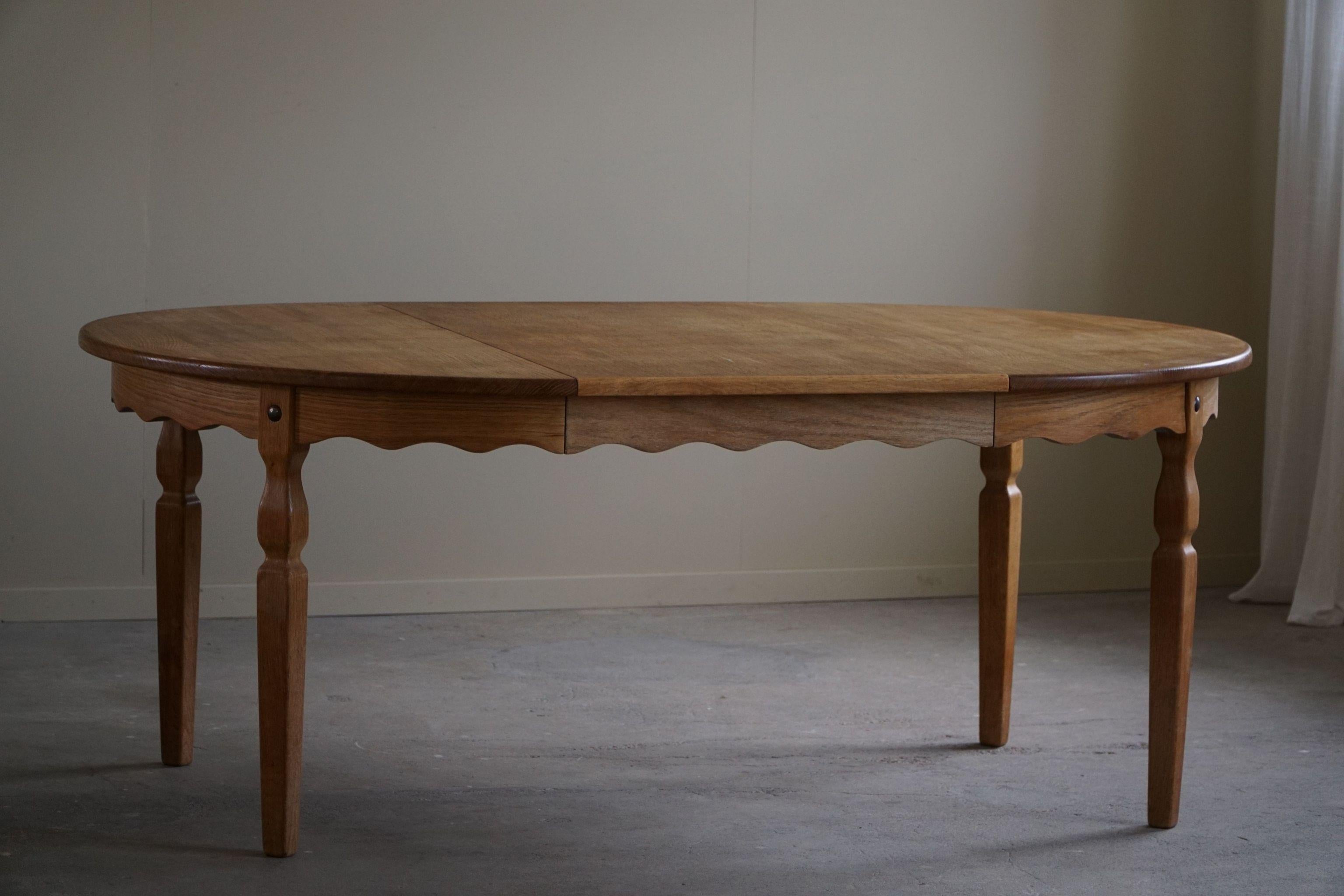 Mid-Century Modern Danish Modern, Round Dining Table in Oak with Two Extensions, Mid Century, 1960s