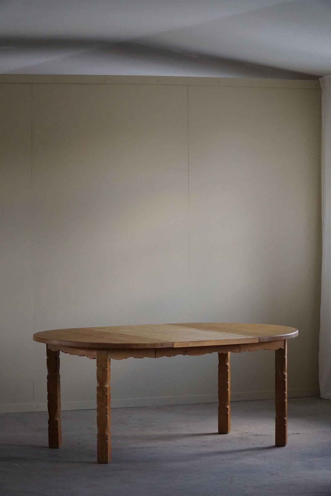 20th Century Danish Modern, Round Dining Table in Oak with Two Extensions, Mid Century, 1960s