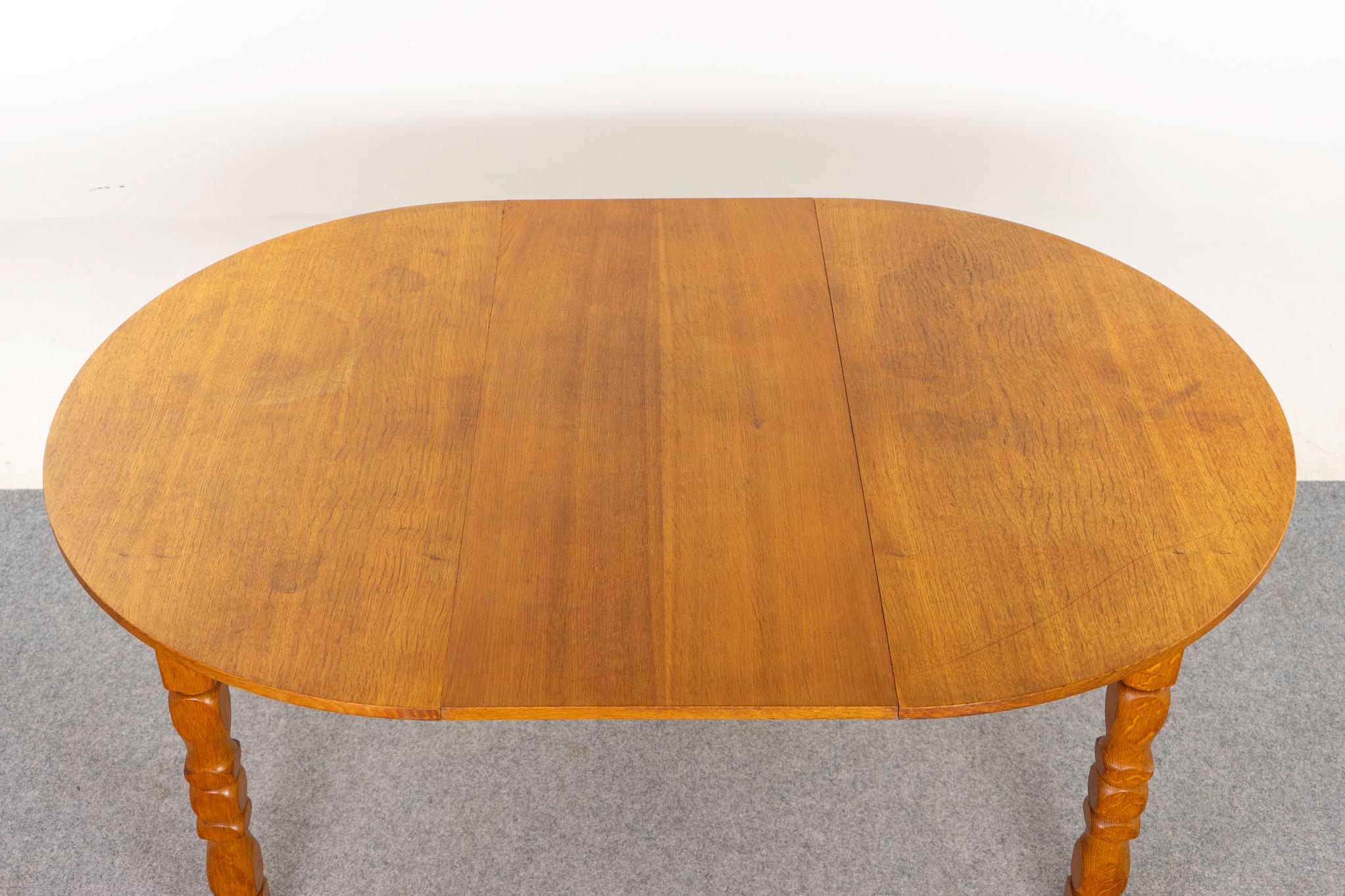 Danish Modern Round Oak Dining Table For Sale 4
