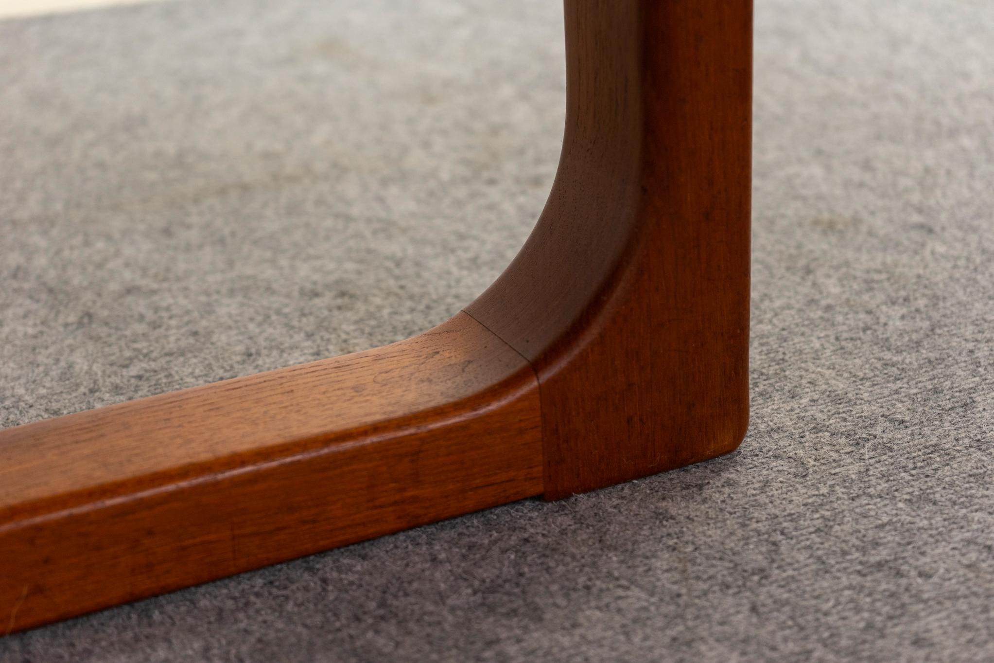 Danish Modern Round Solid Teak Coffee Table For Sale 3