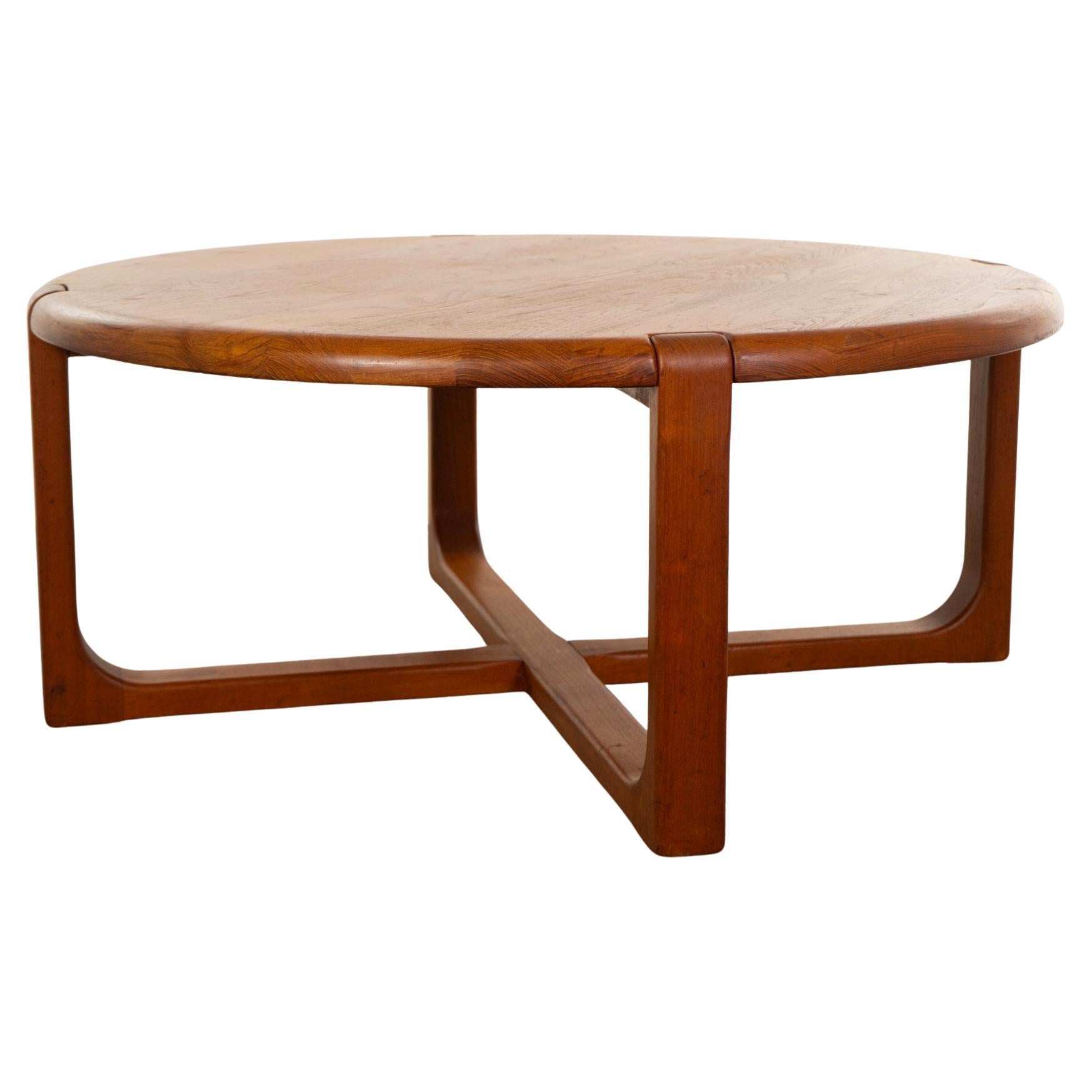 Danish Modern Round Solid Teak Coffee Table For Sale
