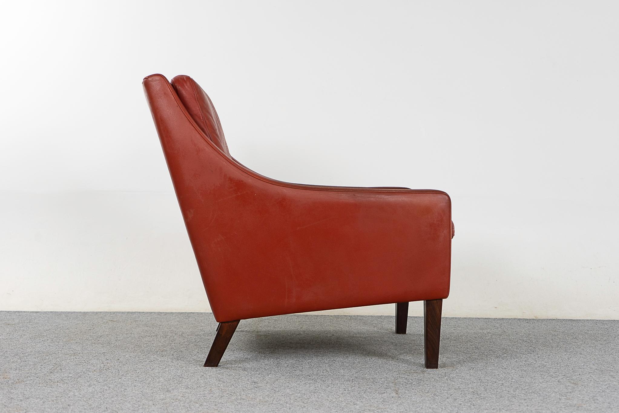 Danish Modern Rust Leather Lounge Chair For Sale 2