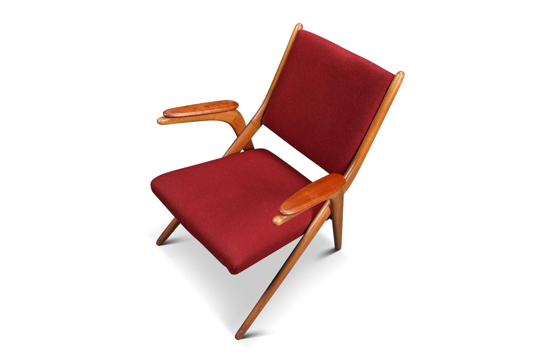 20th Century Danish Modern Scissor Lounge Chair in Teak + Beech For Sale