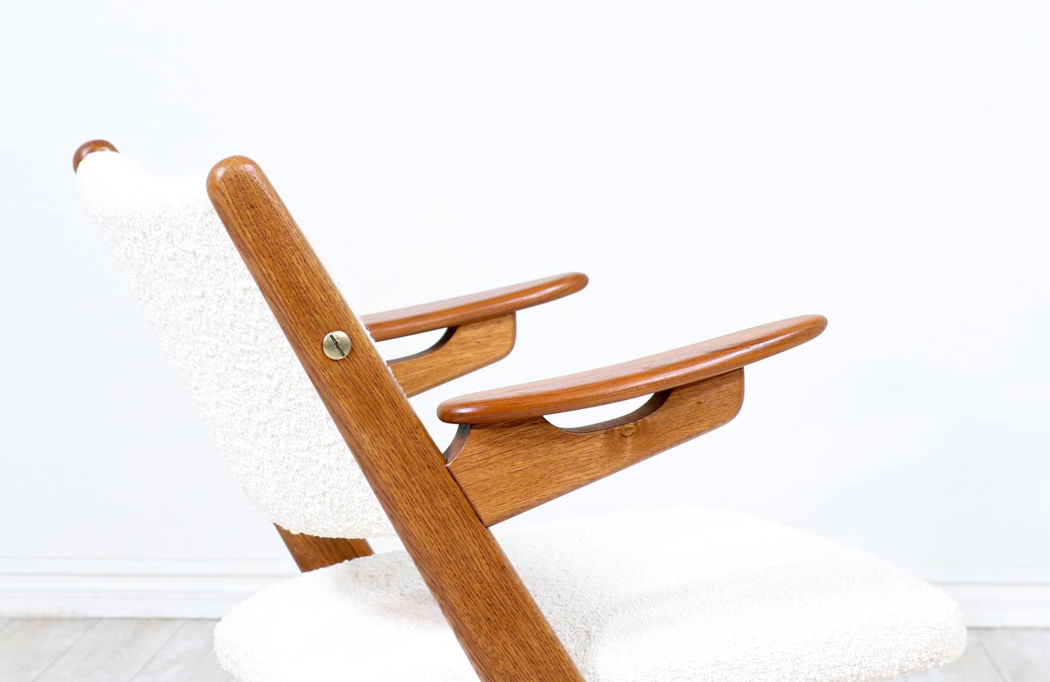Dänischer moderner Sessel aus geformter Eiche und Teakholz von Arne-Hovmand Olsen im Angebot 5