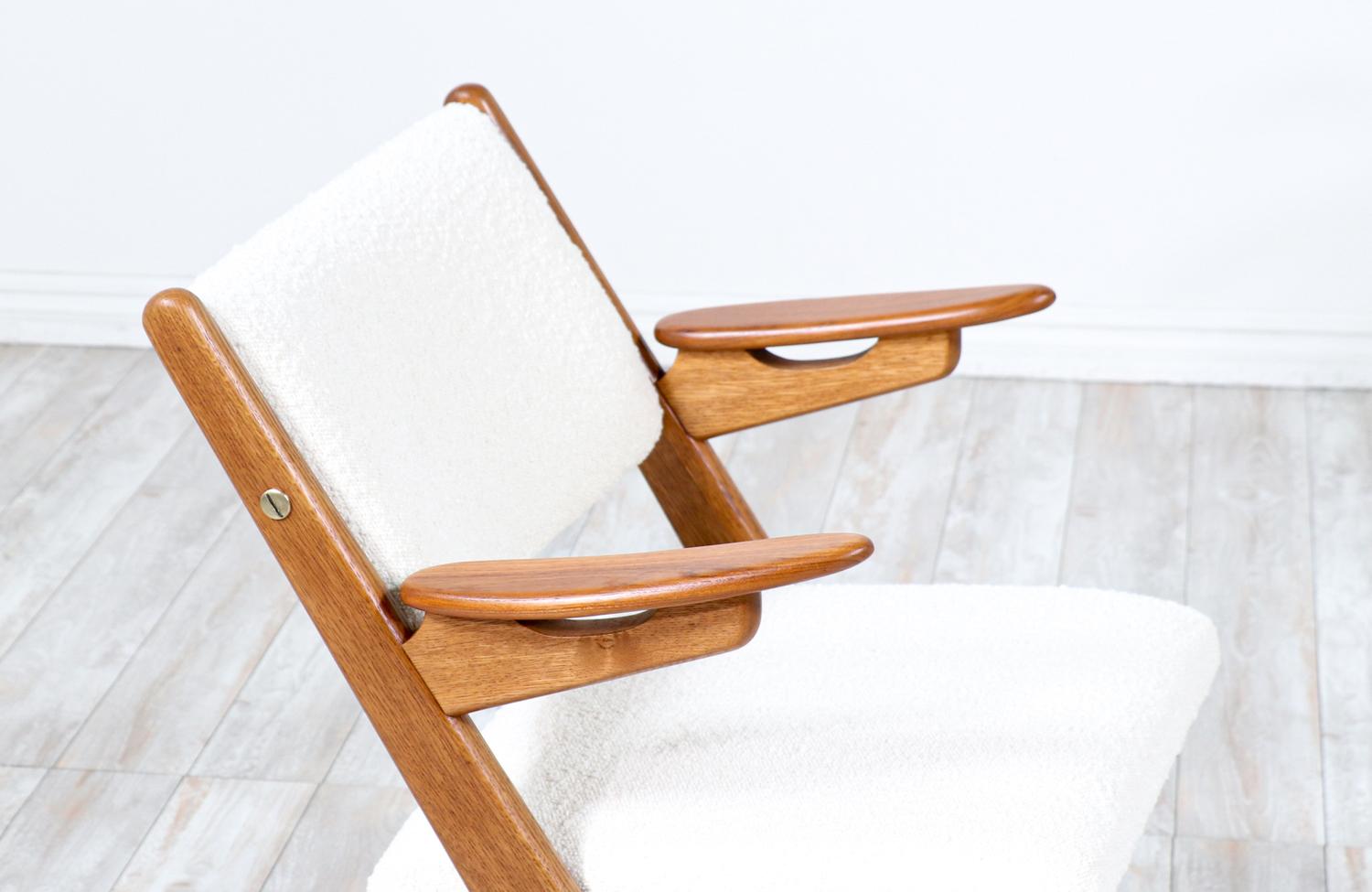 Danish Modern Sculpted Oak & Teak Arm Chair by Arne-Hovmand Olsen For Sale 3