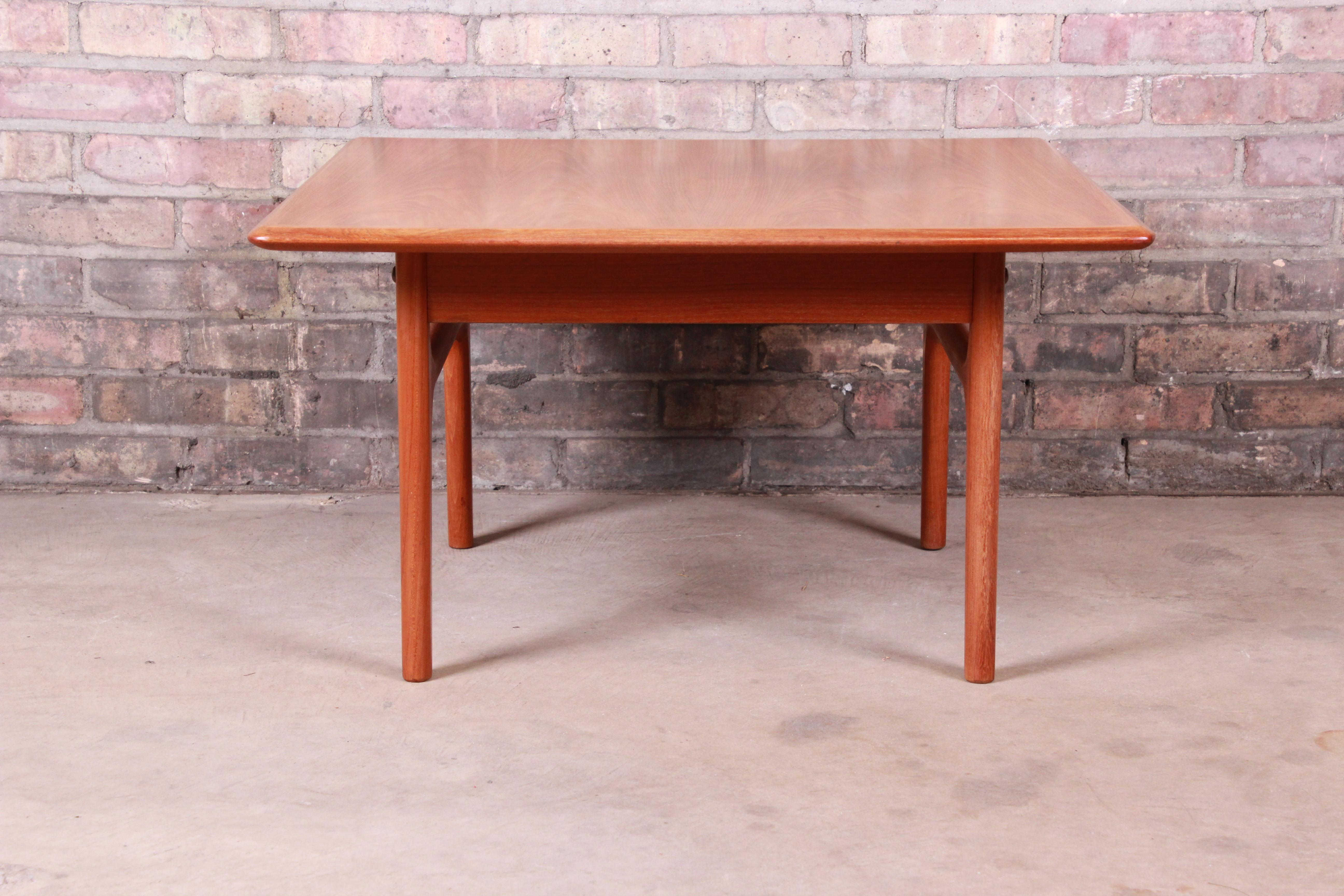 Danish Modern Sculpted Teak Occasional Side Table by Trioh, circa 1960s In Good Condition In South Bend, IN