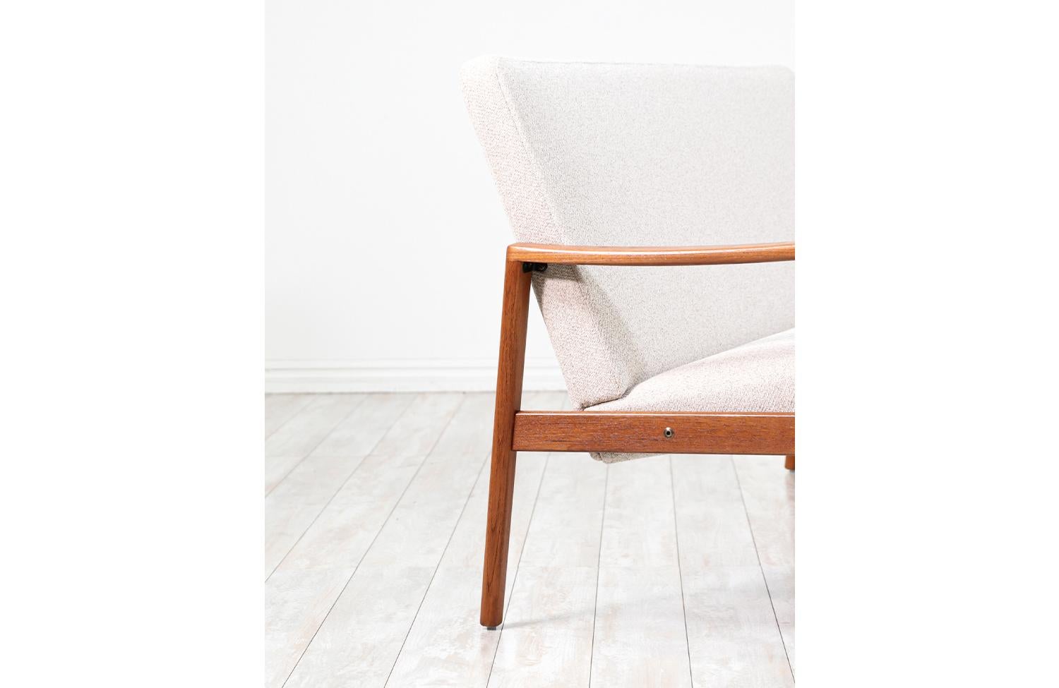 Foam Expertly Restored - Danish Modern Sculpted Teak Sofa For Sale