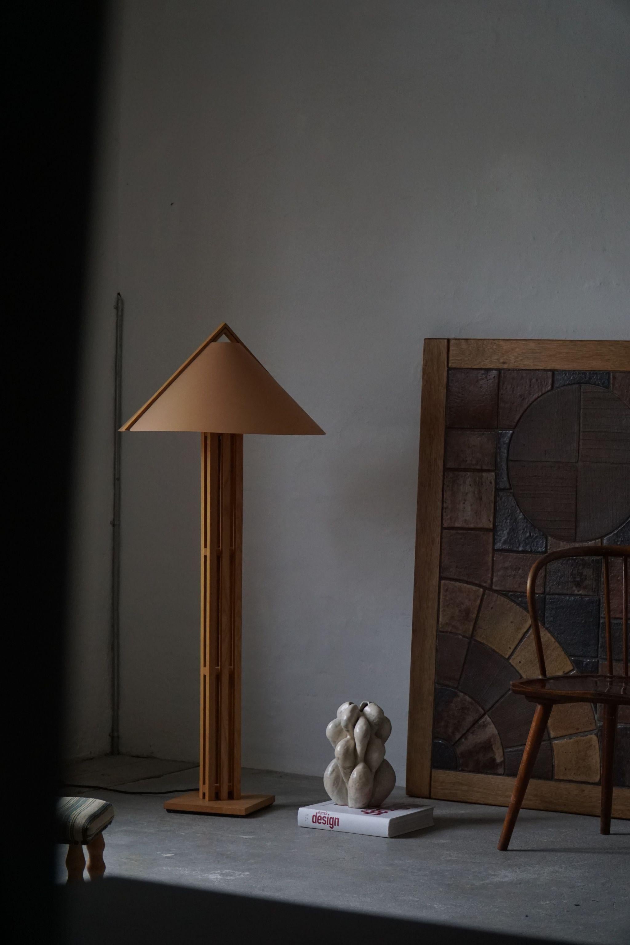 Danish Modern Sculptural Floor Lamp in Solid Pine, Made by Domus, 1970s 2