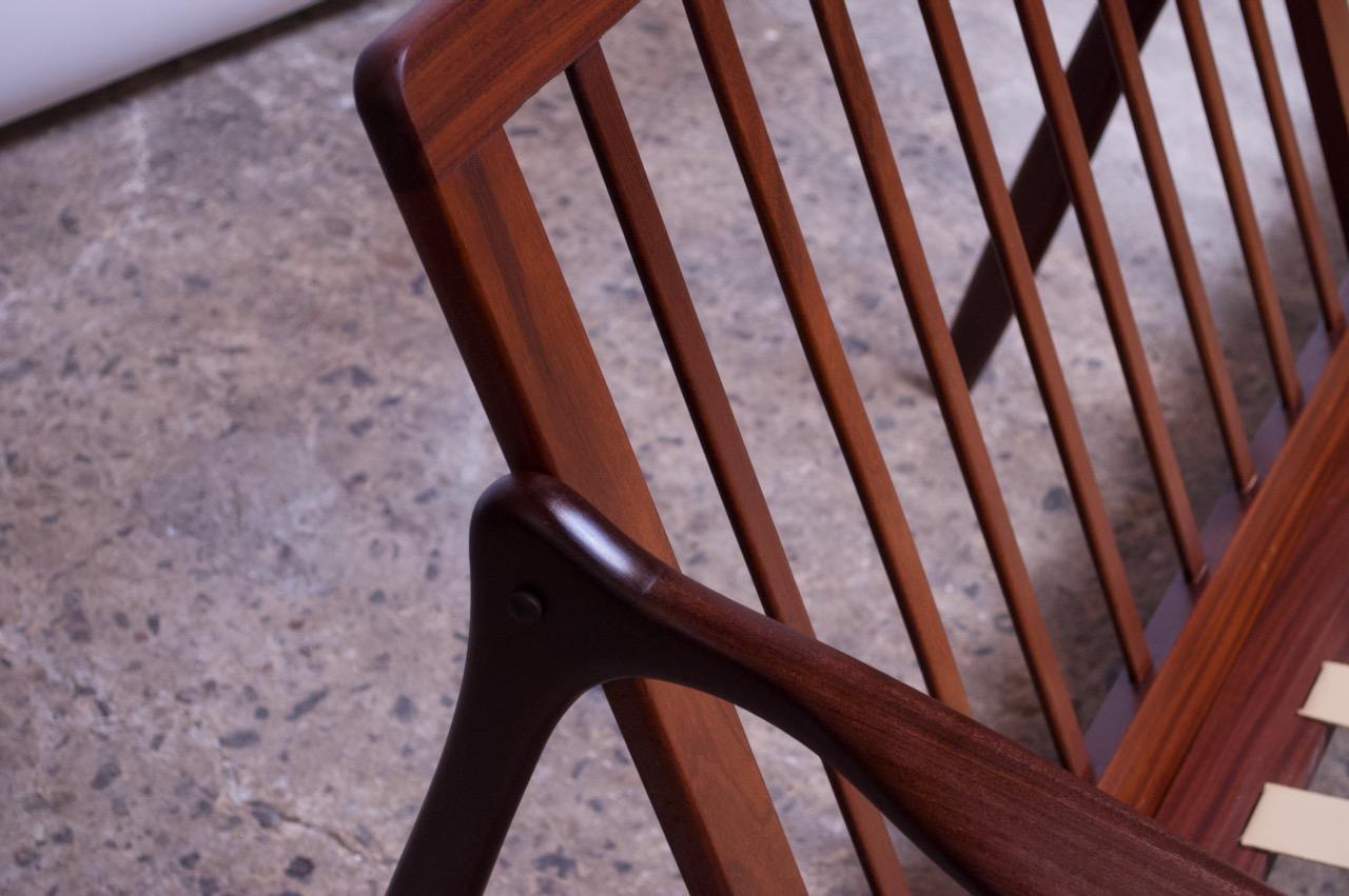 Danish Modern Sculptural Rosewood Sofa with Slat-Back Construction 6