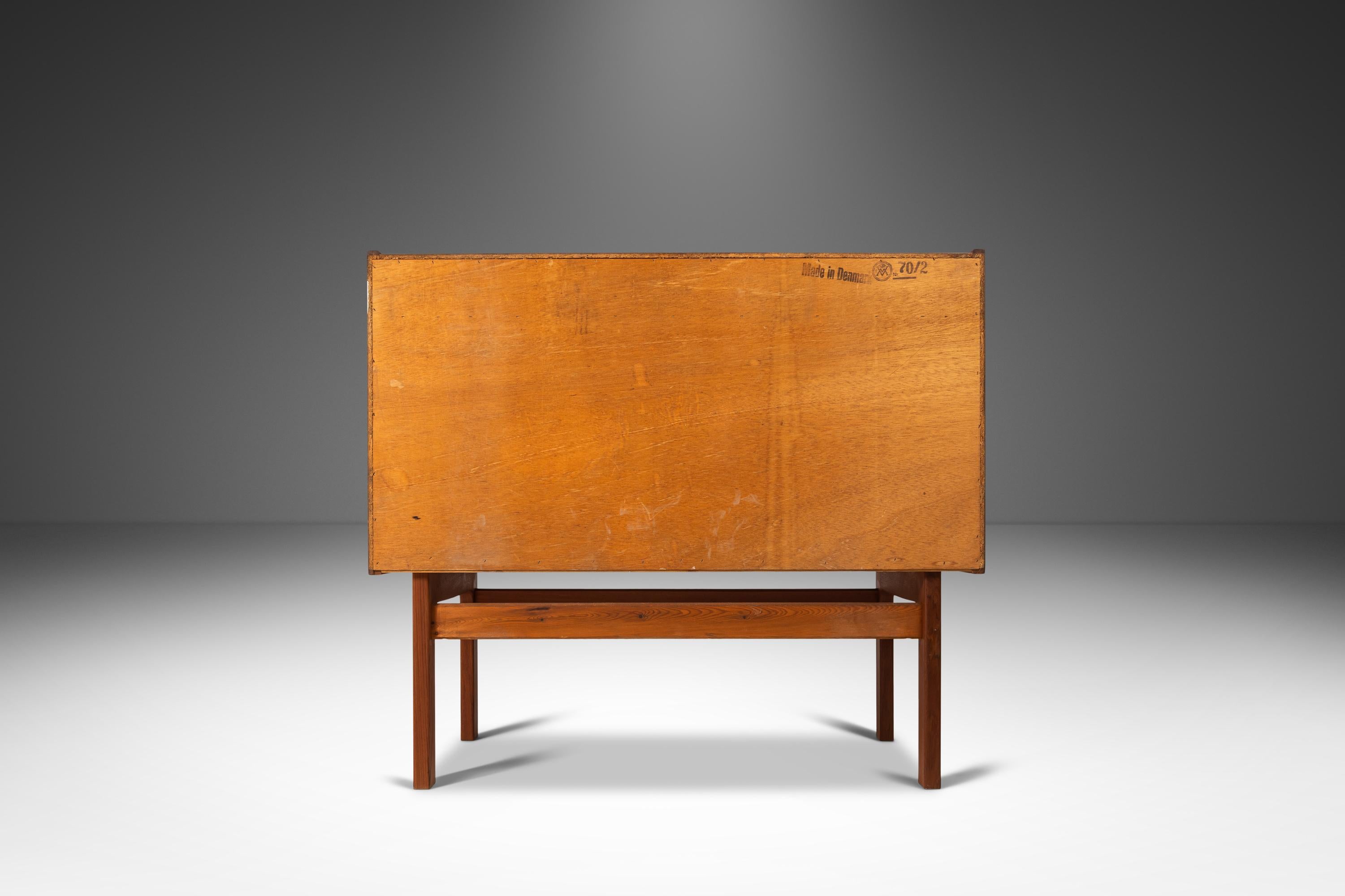 Danish Modern Secretary Desk Vanity in Teak by Arne Wahl Iversen, Denmark, 1960s For Sale 6