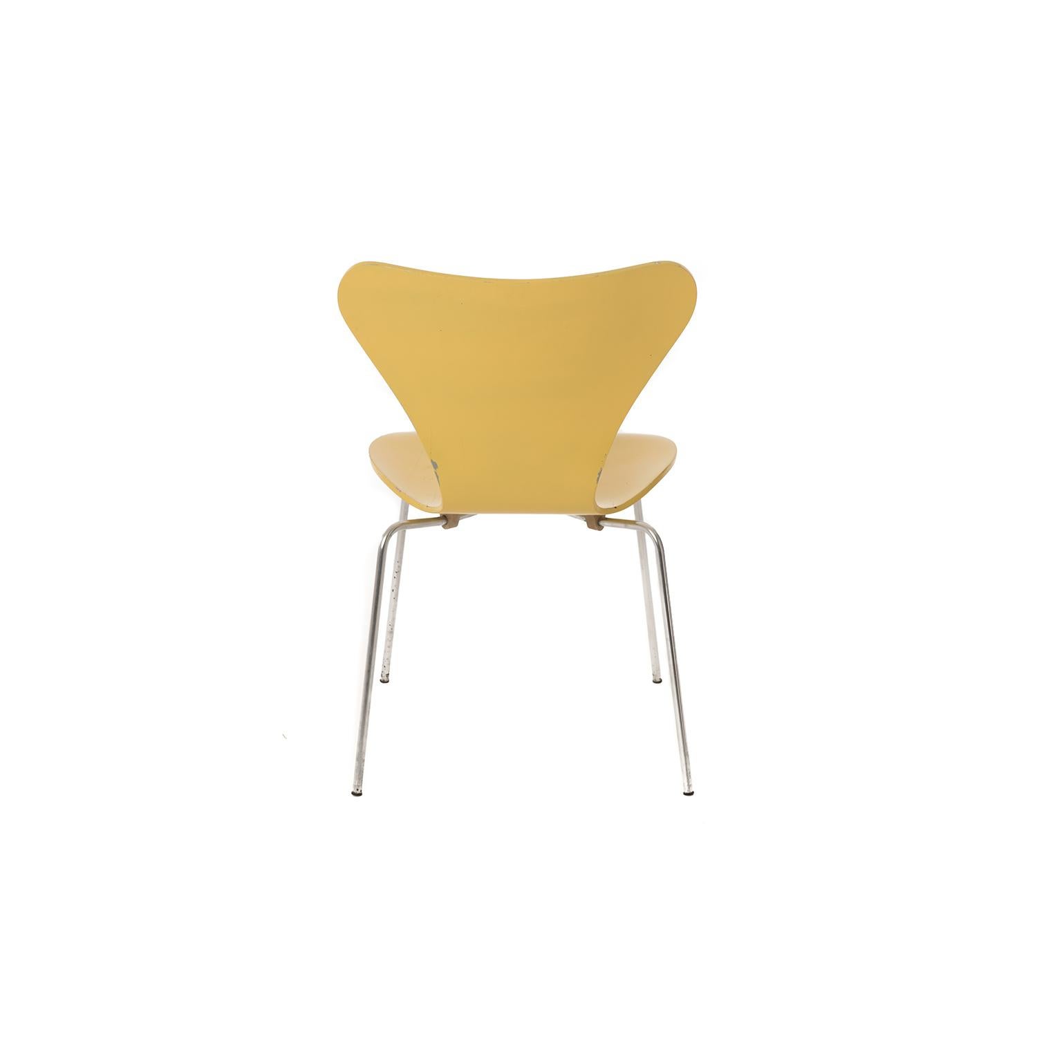 20th Century Danish Modern Series 7 Chairs by Arne Jacobsen