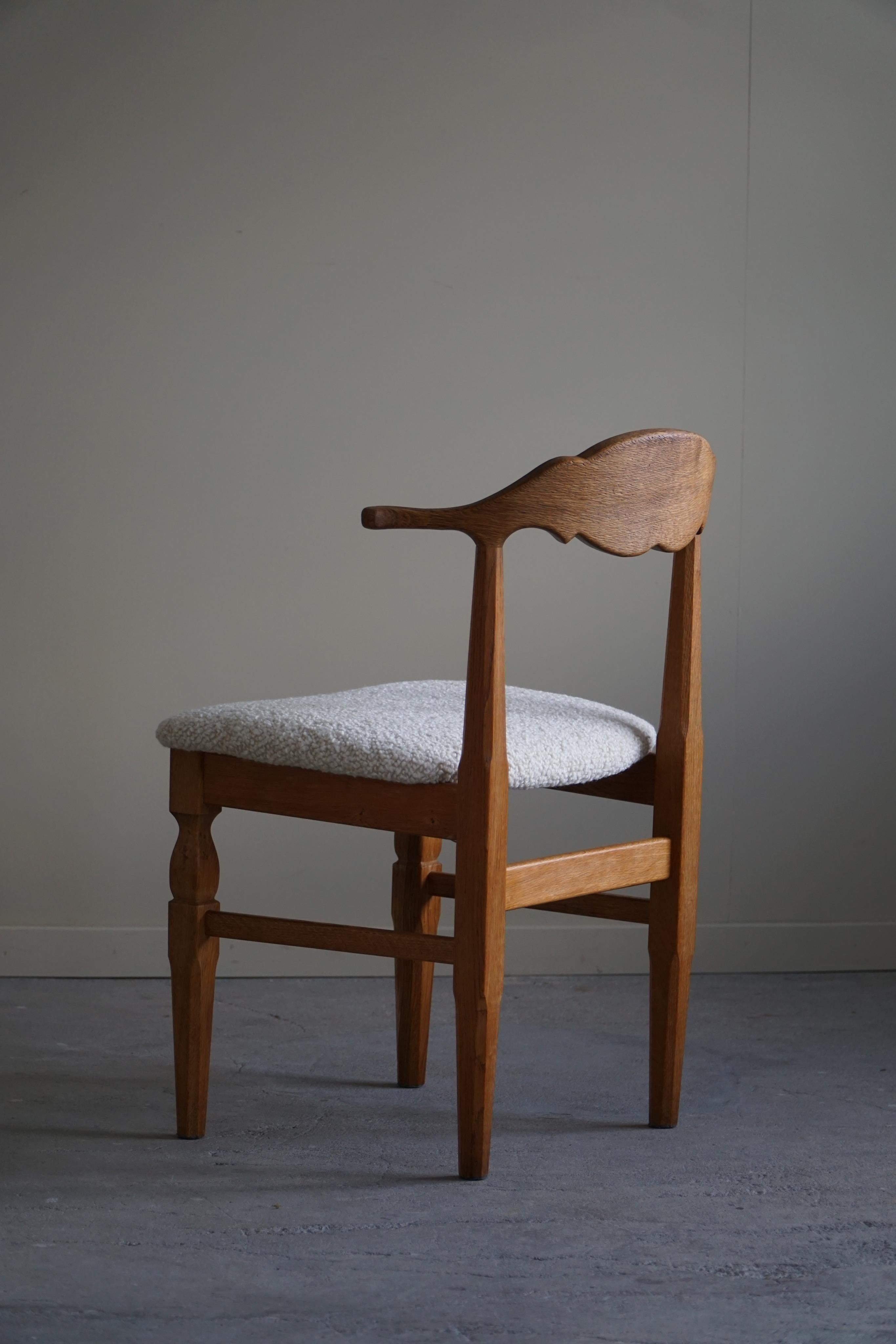 Danish Modern, Set of 10 Dining Chairs in Oak & Bouclé, Henning Kjærnulf, 1960s 2