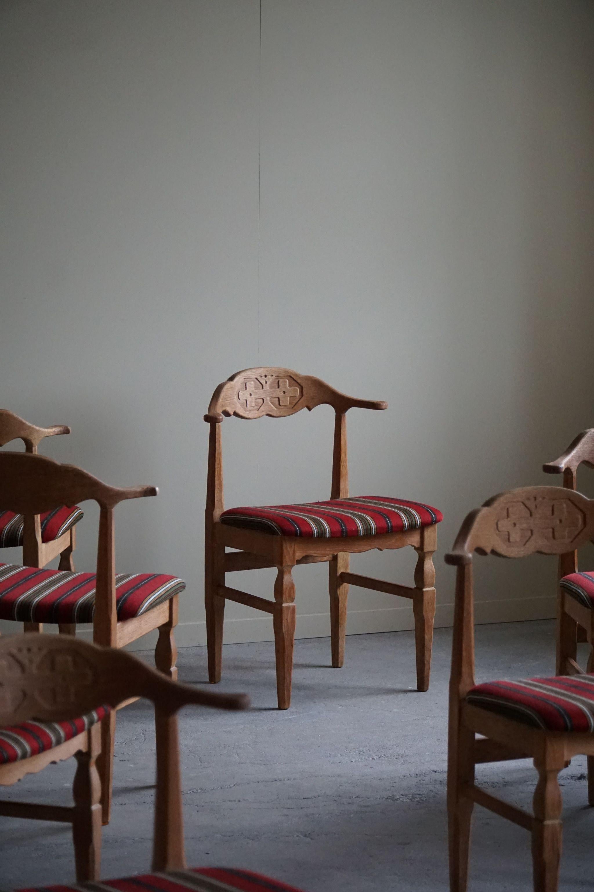Danish Modern, Set of 10 Dining Chairs in Oak & Wool, Henning Kjærnulf, 1960s For Sale 10