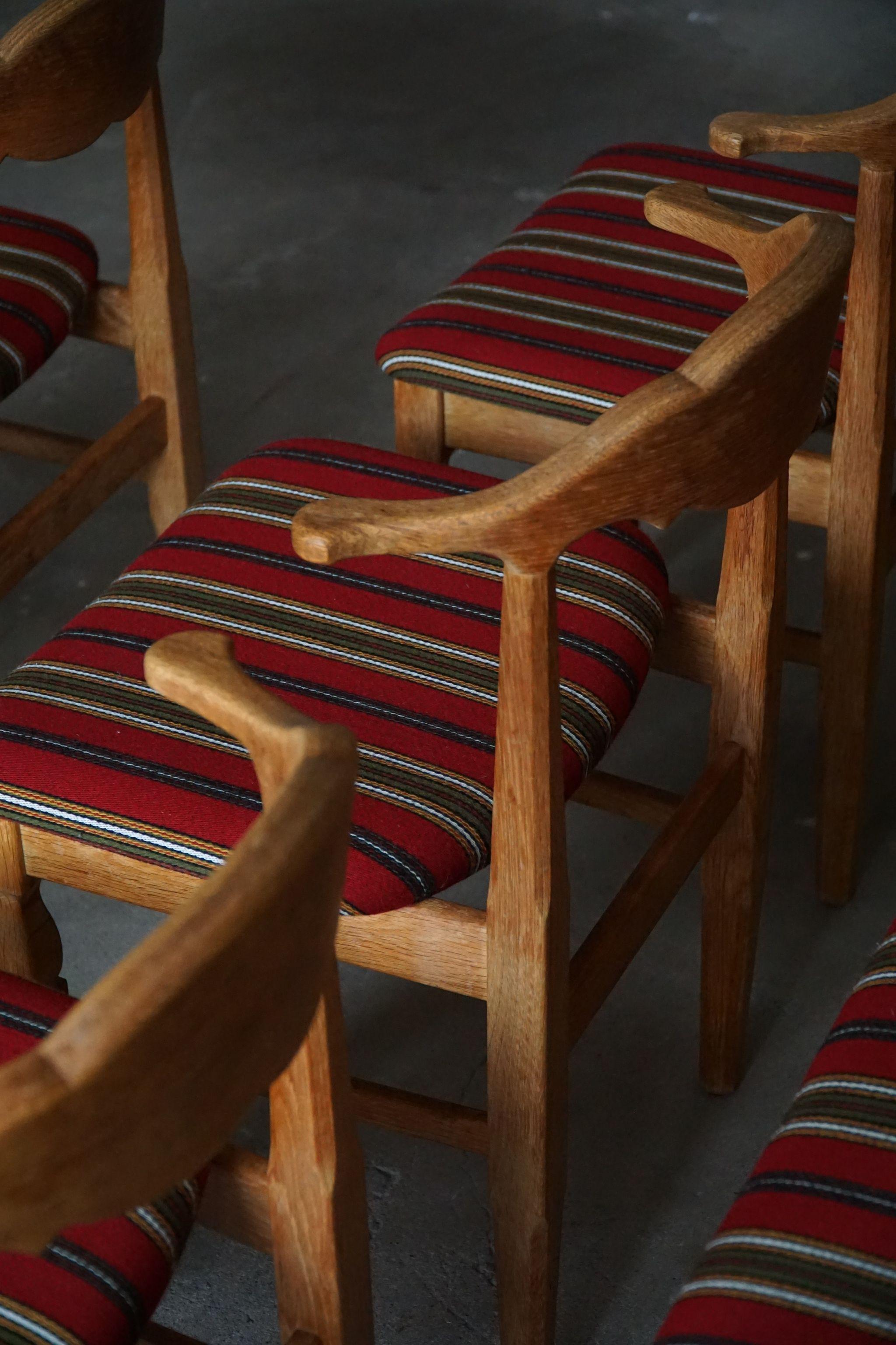 20th Century Danish Modern, Set of 10 Dining Chairs in Oak & Wool, Henning Kjærnulf, 1960s For Sale