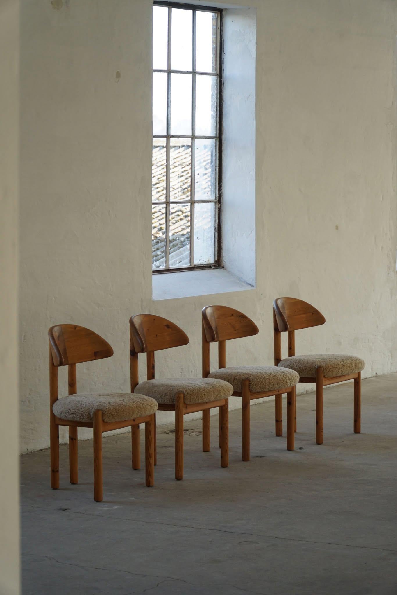 Danish Modern, Set of 4 Chairs in Pine & Lambswool, Vamdrup Stolefabrik, 1970s 11